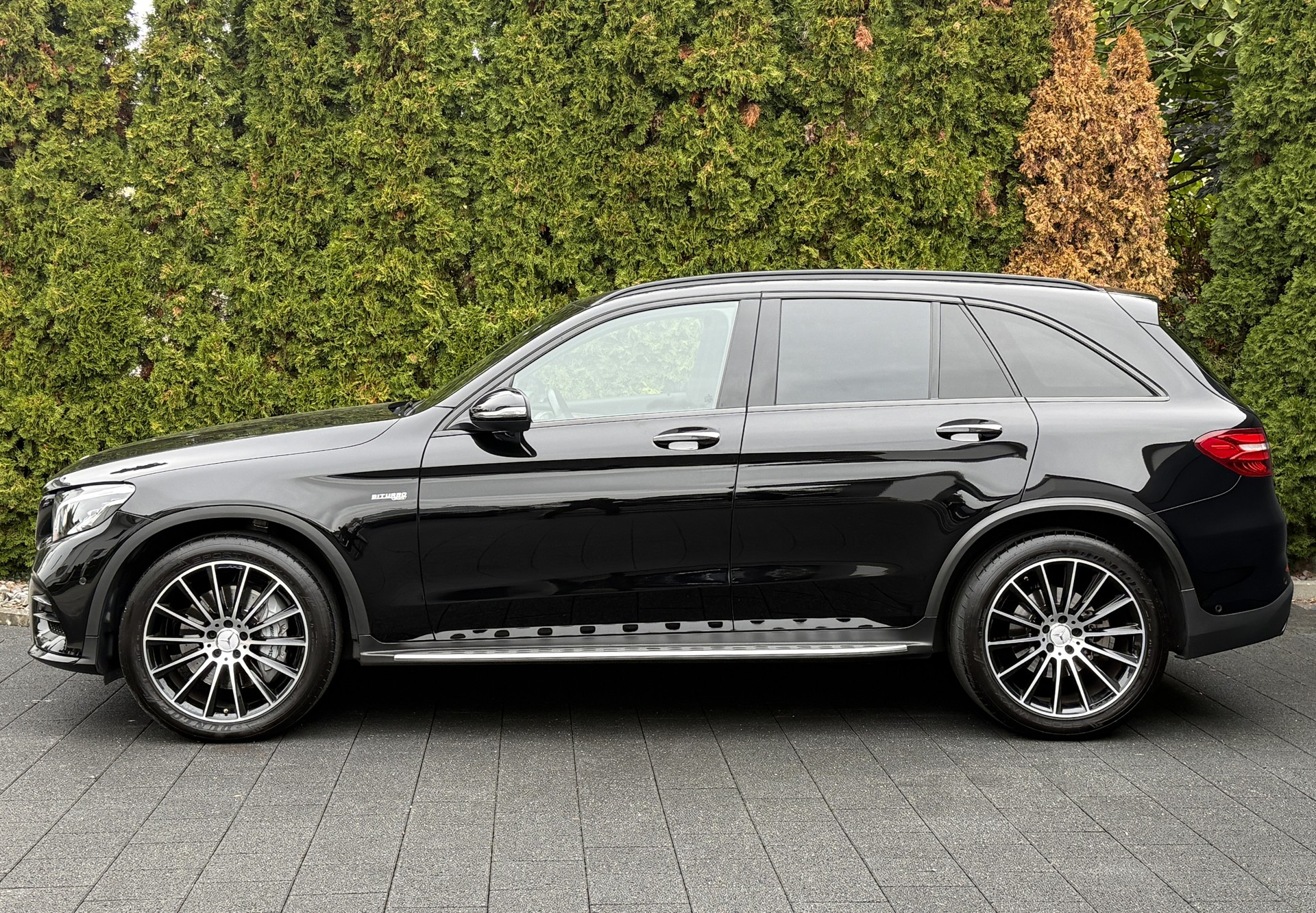 MERCEDES-BENZ GLC 43 AMG 4Matic 9G-Tronic-image-7