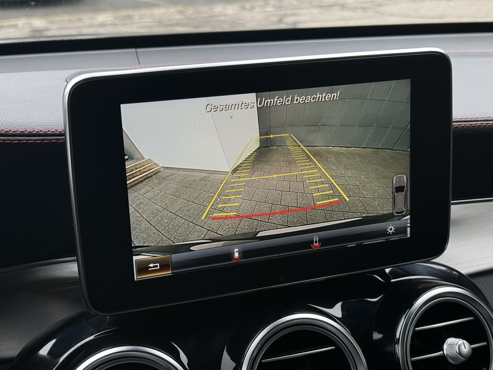 MERCEDES-BENZ GLC 43 AMG 4Matic 9G-Tronic-image-26
