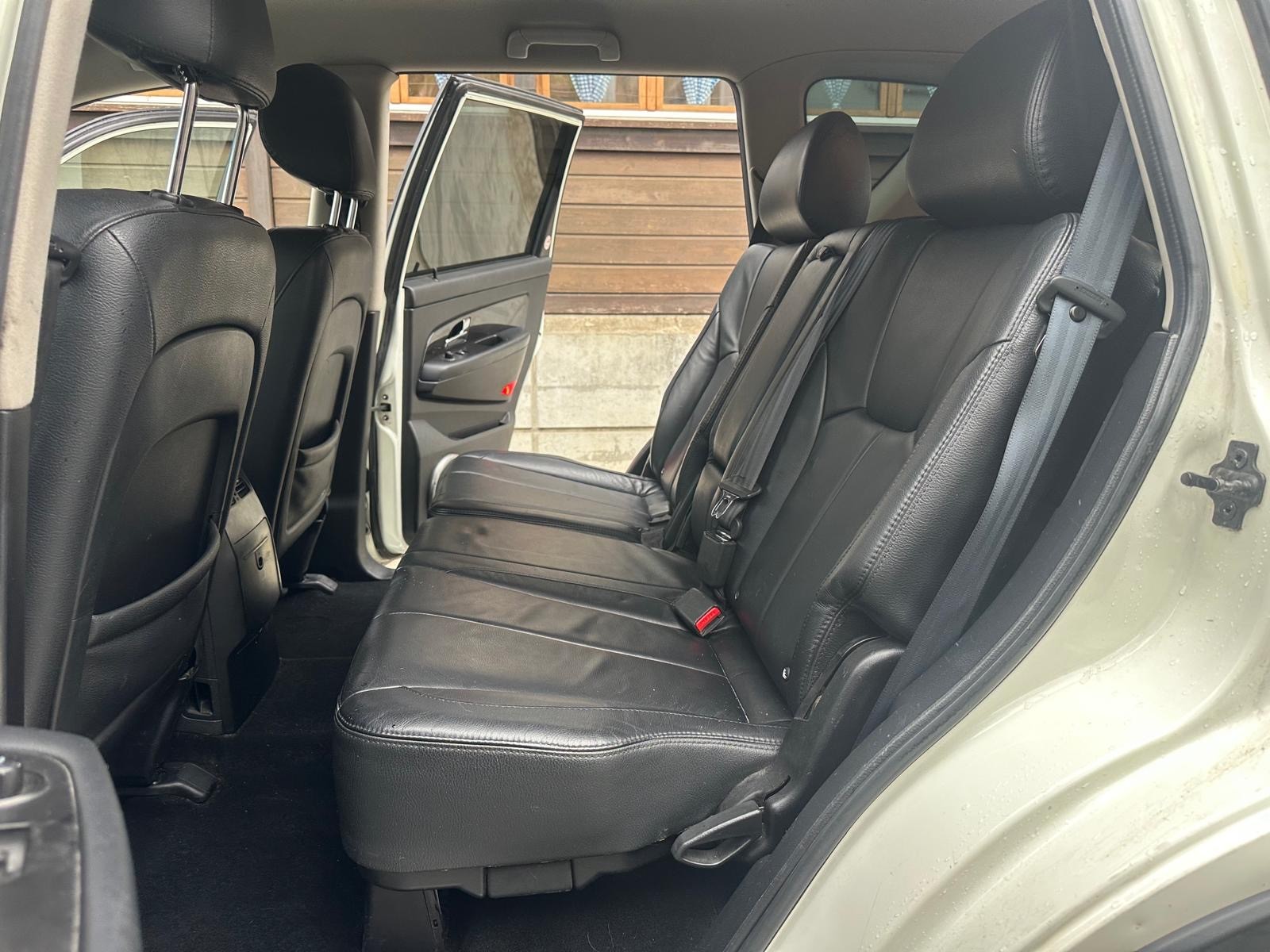 KGM-SsangYong Rexton RX200 e-XDi Sapphire 4WD Automatic-image-10