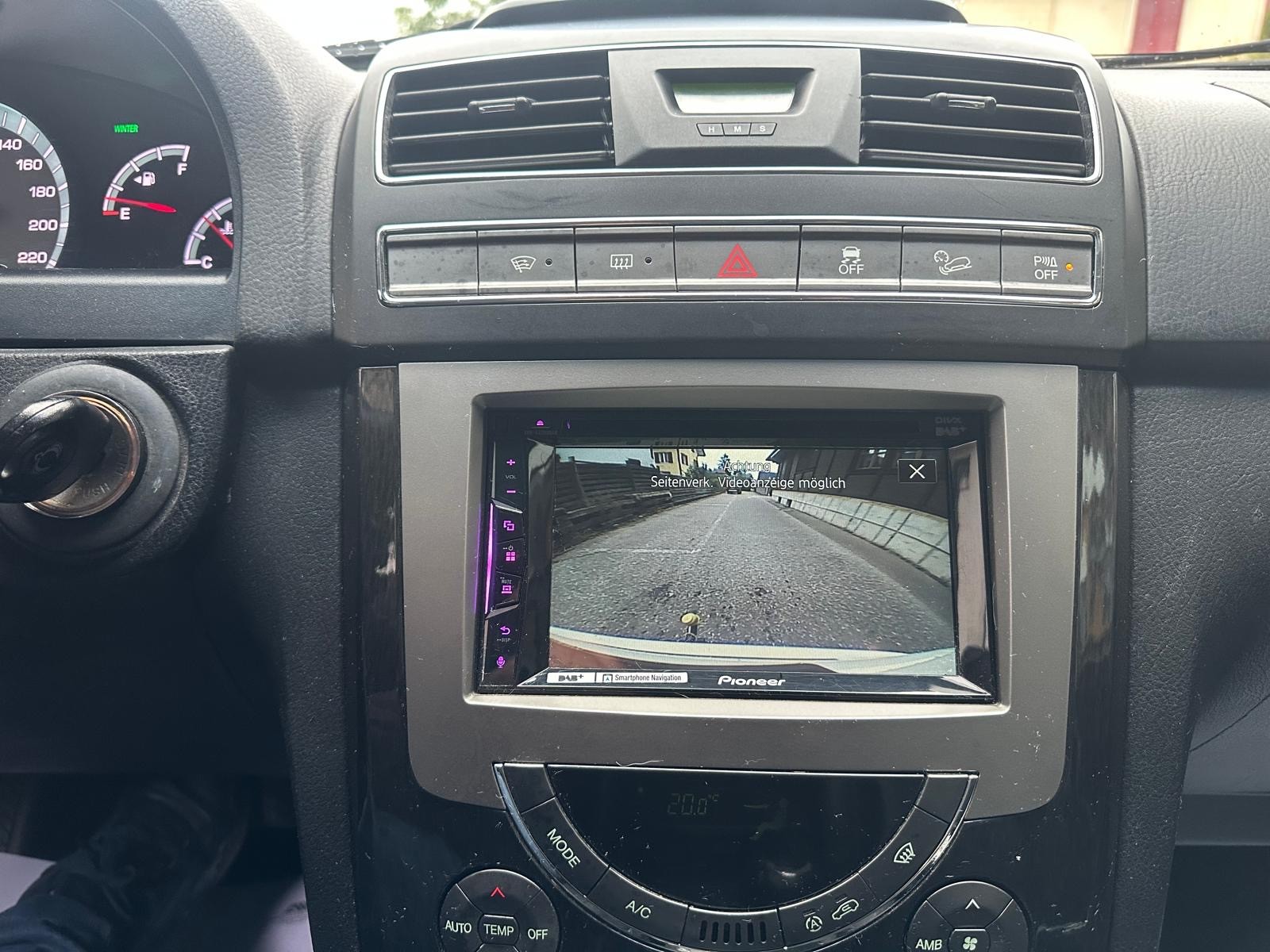KGM-SsangYong Rexton RX200 e-XDi Sapphire 4WD Automatic-image-13