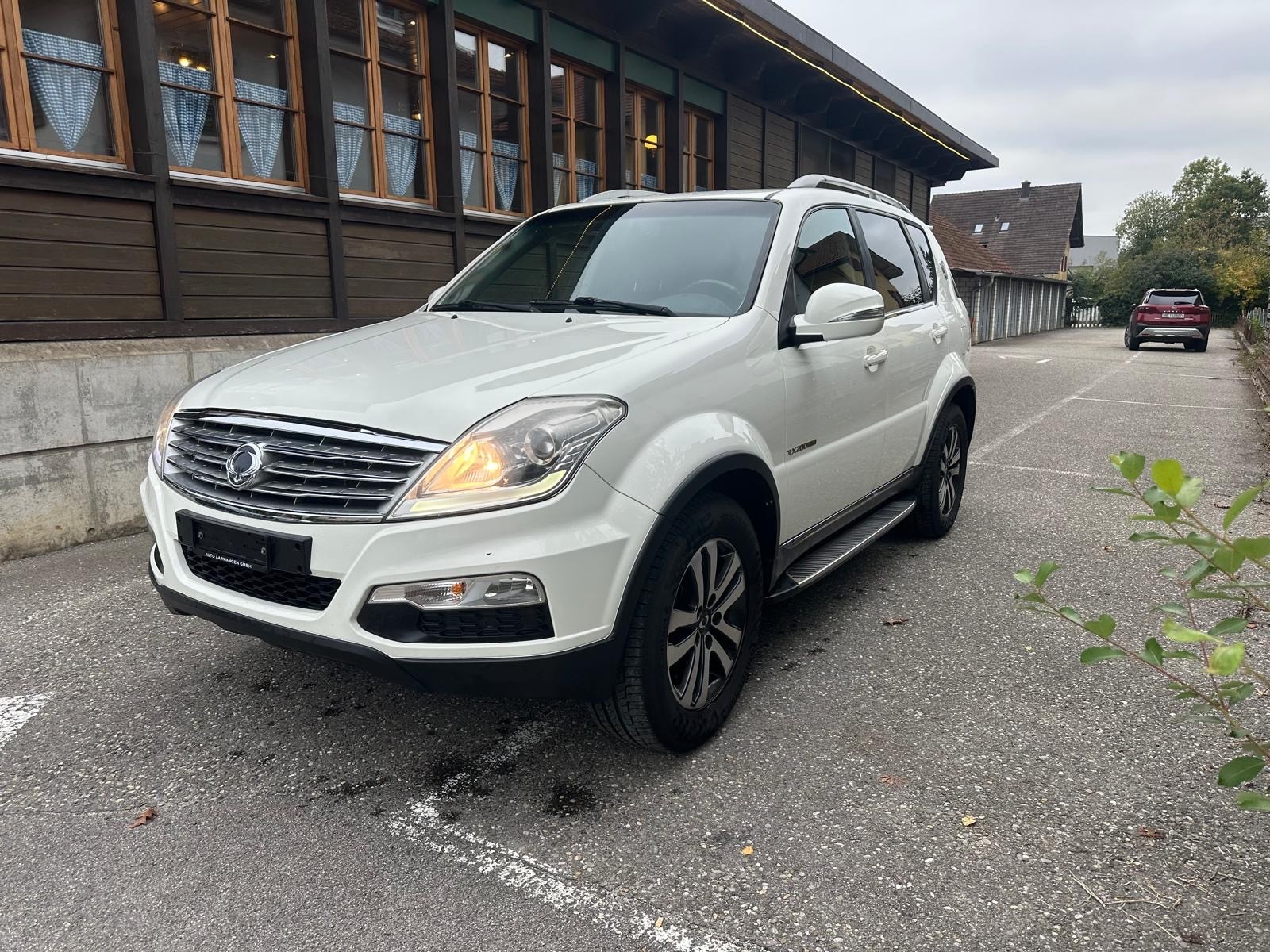 KGM-SsangYong Rexton RX200 e-XDi Sapphire 4WD Automatic-showroom-element-1