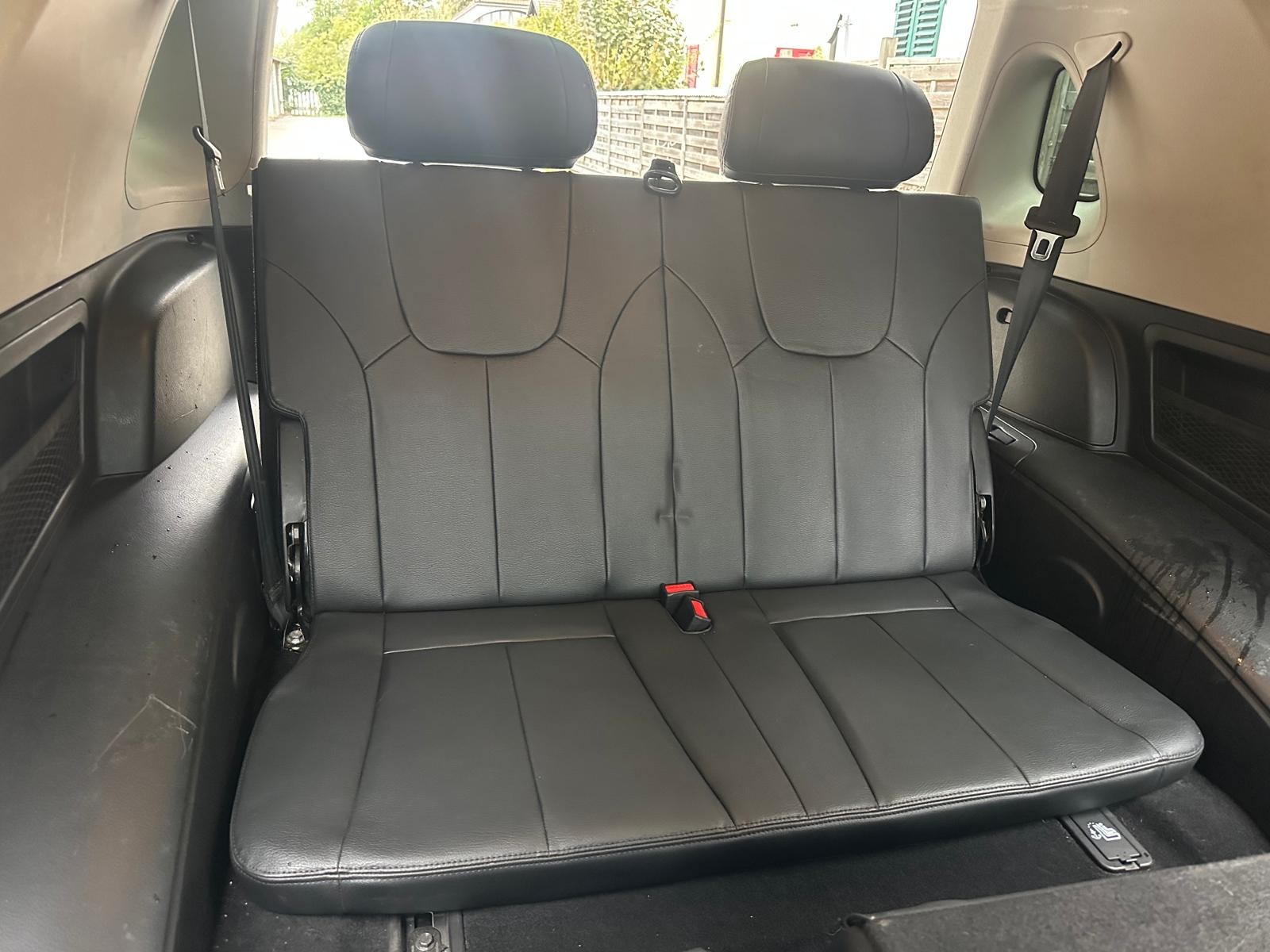 KGM-SsangYong Rexton RX200 e-XDi Sapphire 4WD Automatic-image-11