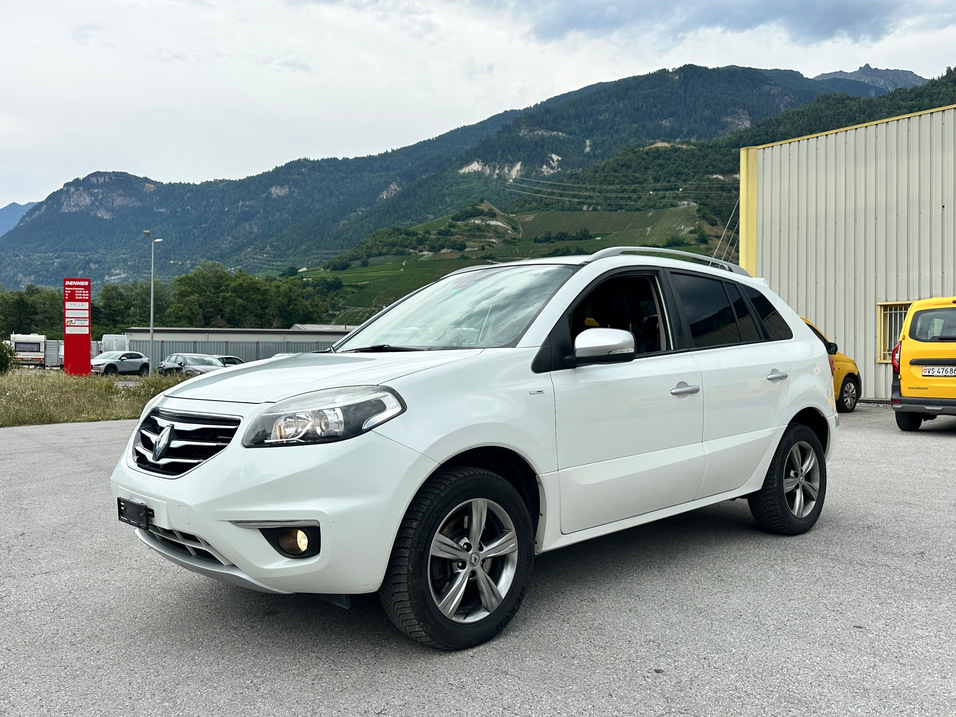 Car photo