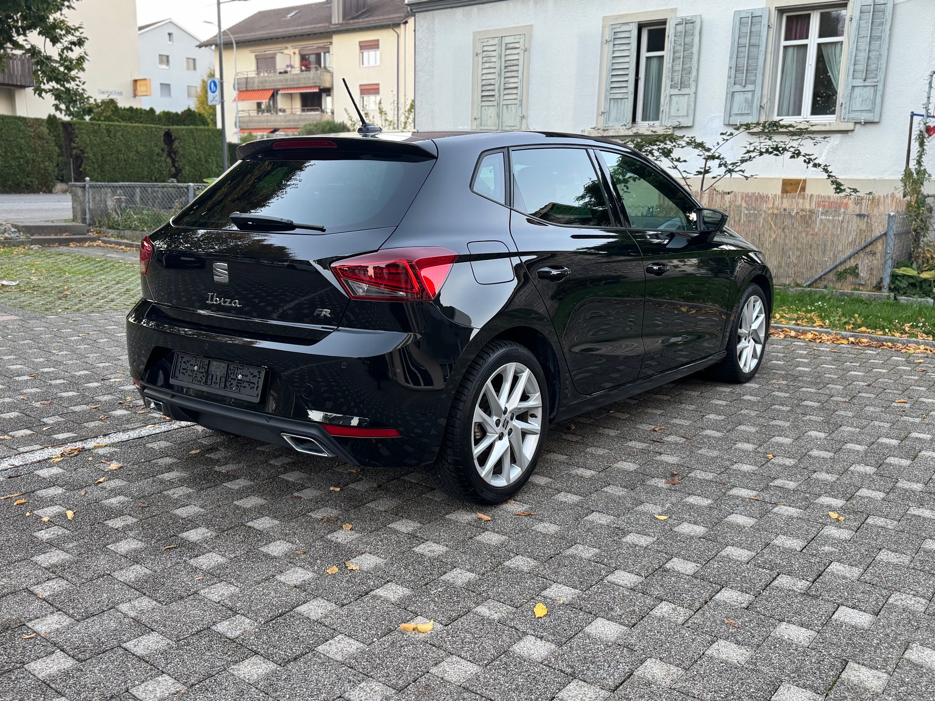 SEAT Ibiza 1.0 EcoTSI FR DSG-image-4