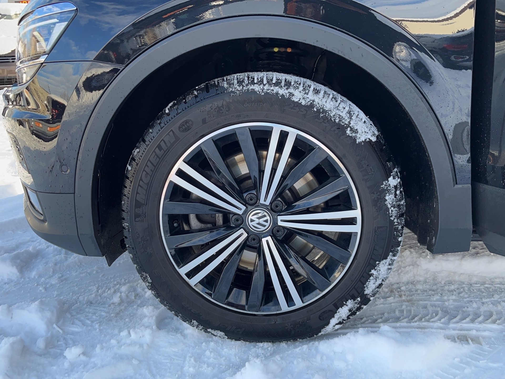 VW Tiguan 2.0TSI Highline 4Motion DSG-image-13