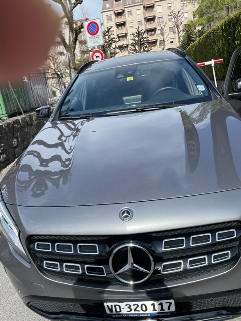 MERCEDES-BENZ GLA 200 Night Star 7G-DCT-image-12