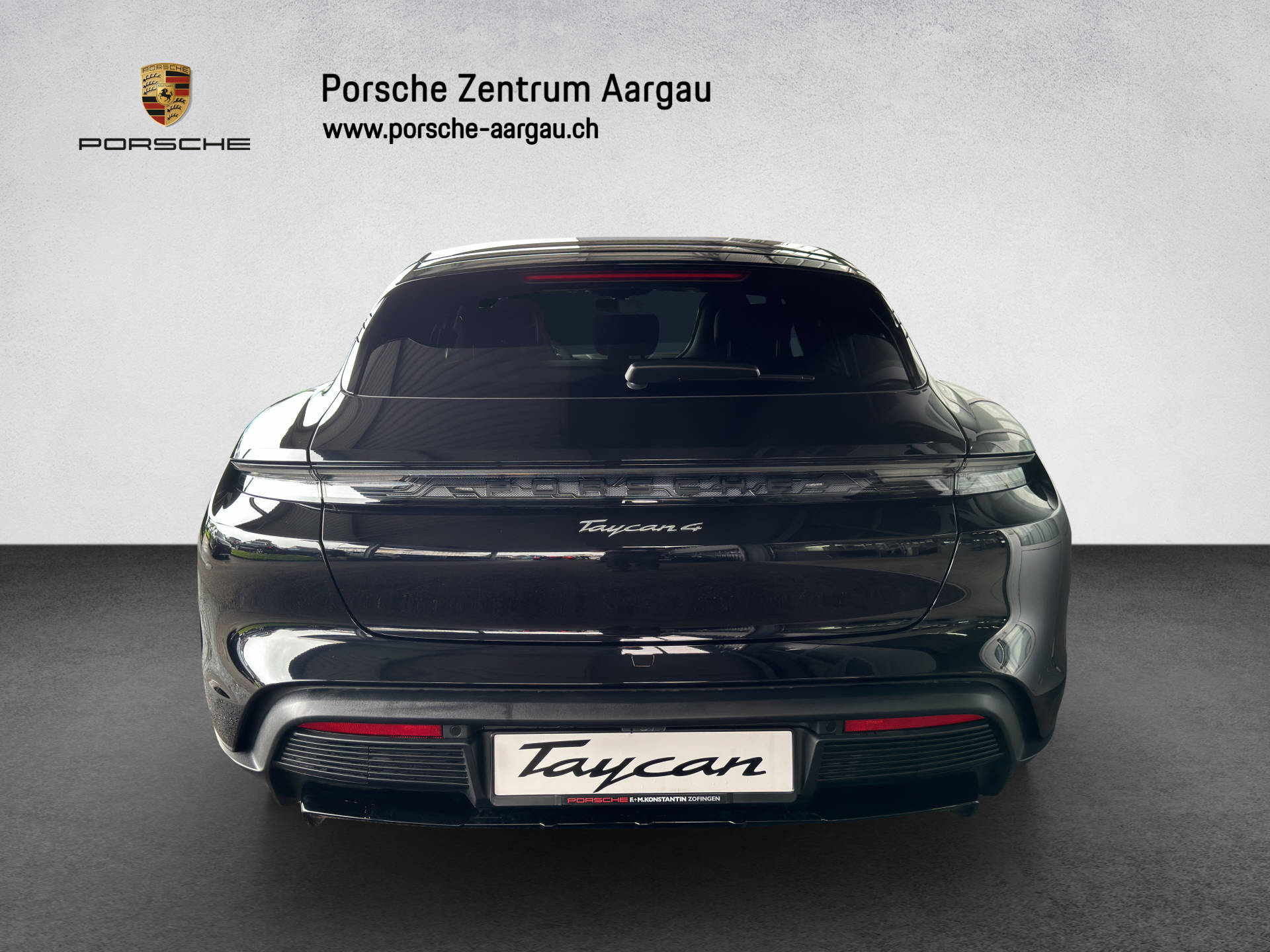 PORSCHE Taycan 4 Cross Turismo-image-4