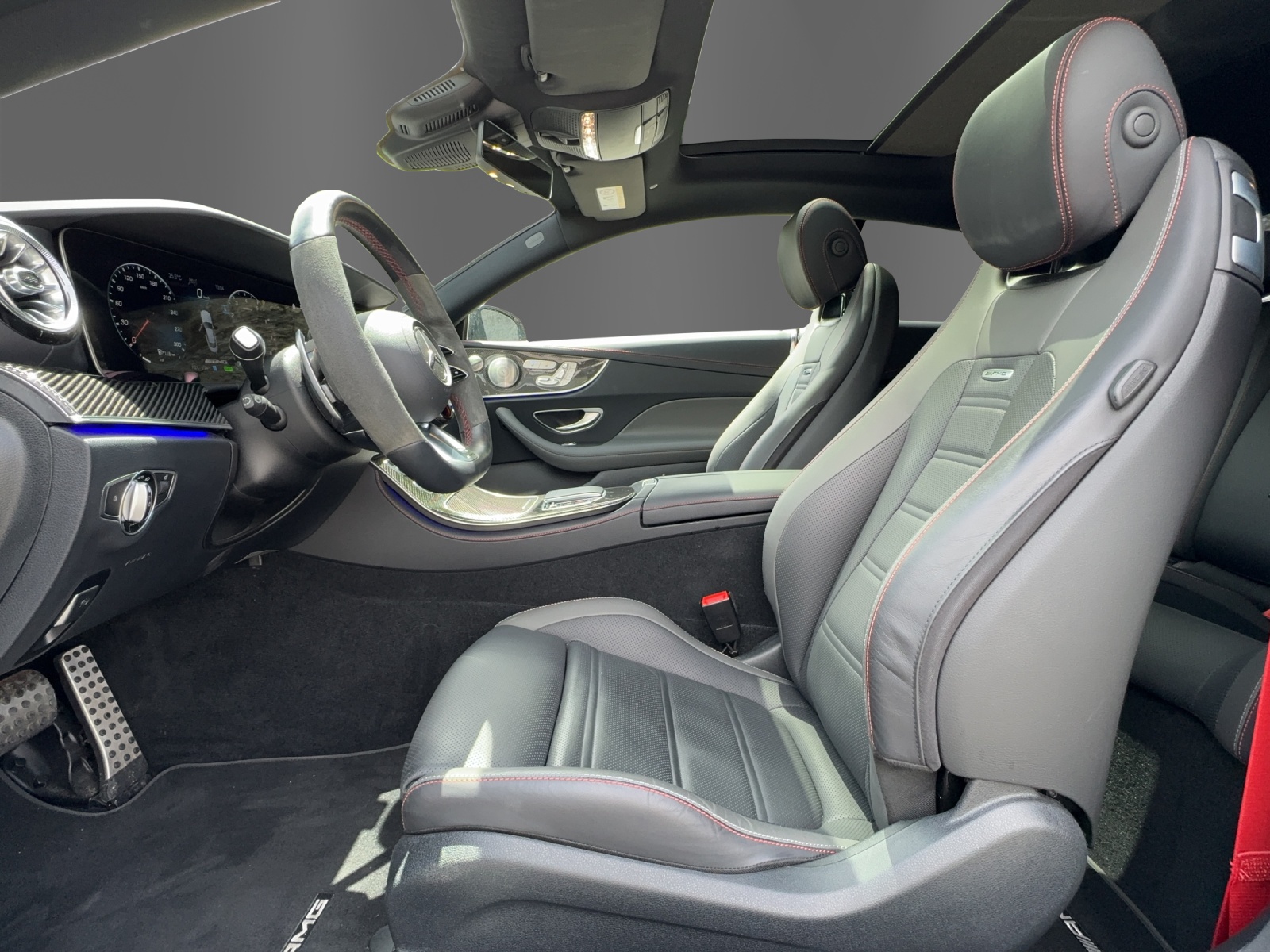 MERCEDES-BENZ E 53 Coupé AMG 4Matic+-image-8