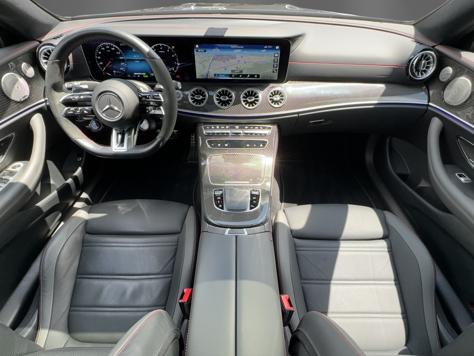 MERCEDES-BENZ E 53 Coupé AMG 4Matic+-image-13