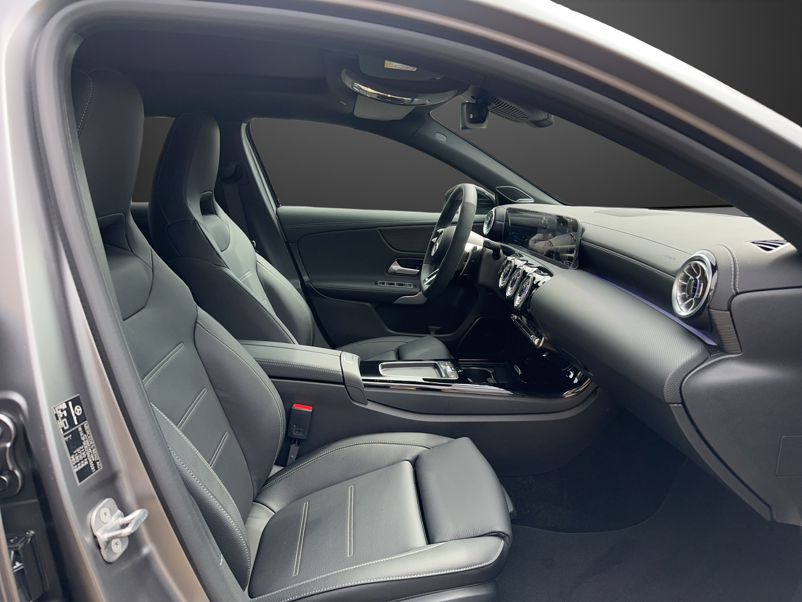 MERCEDES-BENZ A AMG 45 S 4Matic+ 8G-DCT-image-9