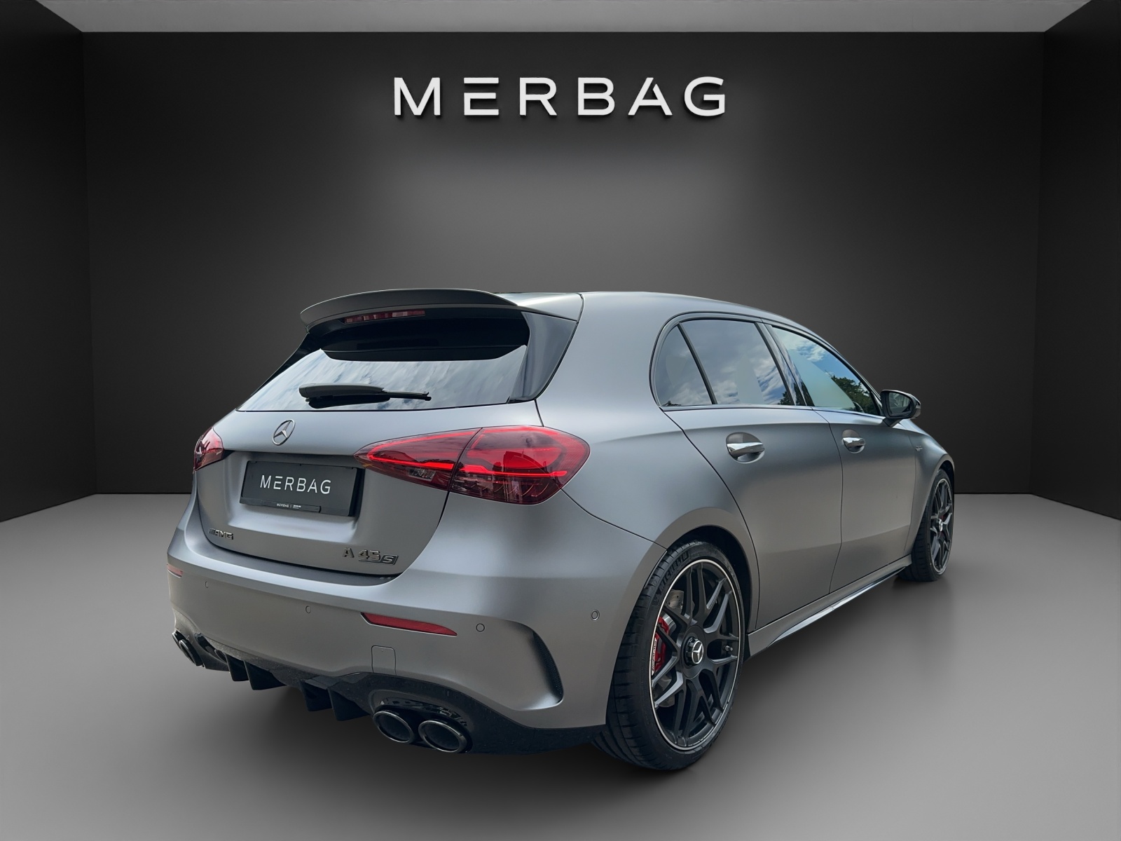 MERCEDES-BENZ A AMG 45 S 4Matic+ 8G-DCT-image-5