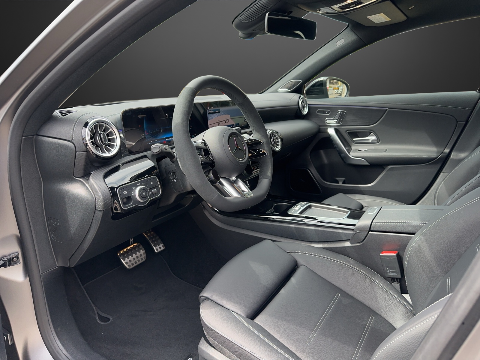 MERCEDES-BENZ A AMG 45 S 4Matic+ 8G-DCT-image-11