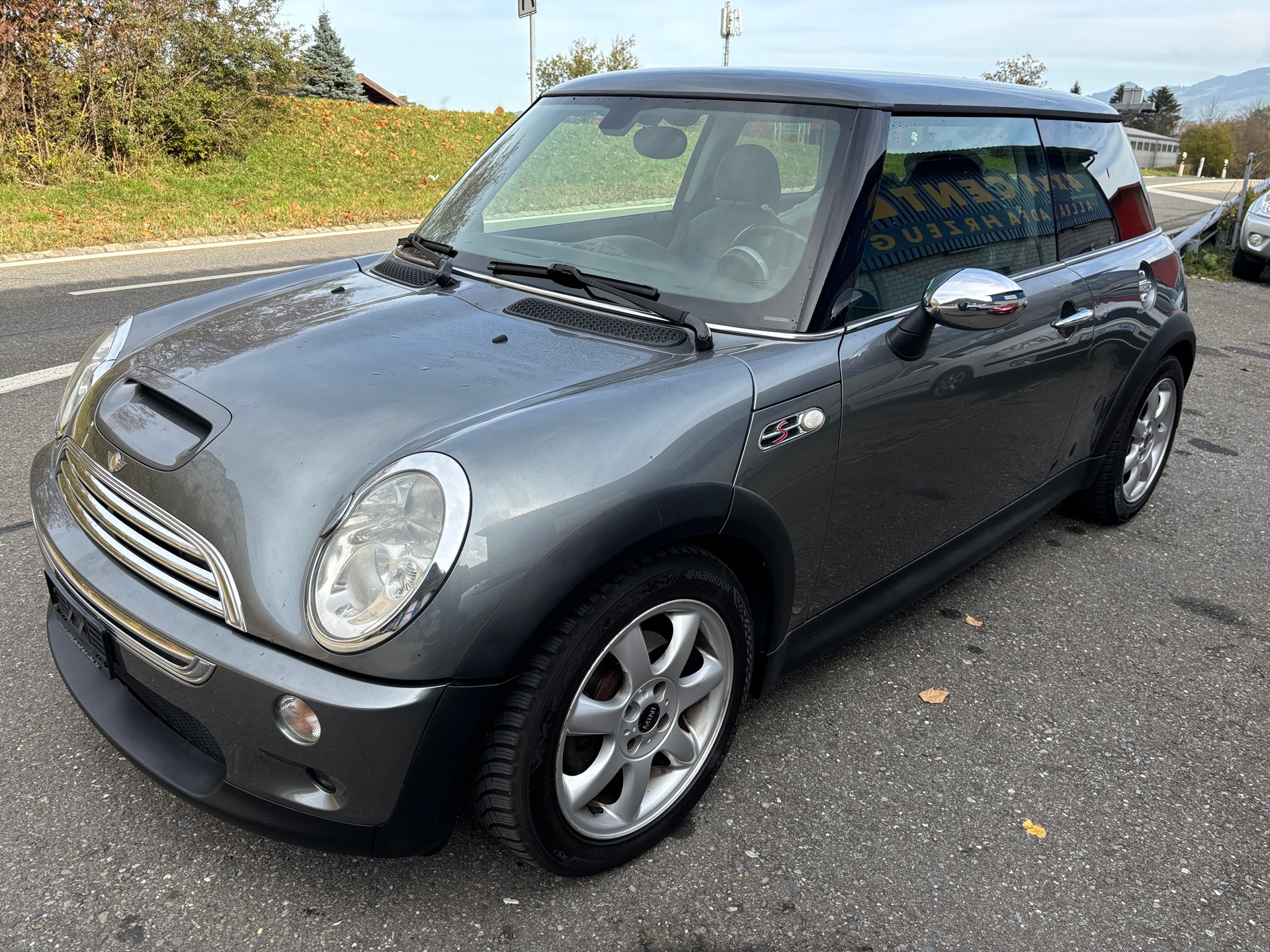 MINI Mini Cooper S-image-2