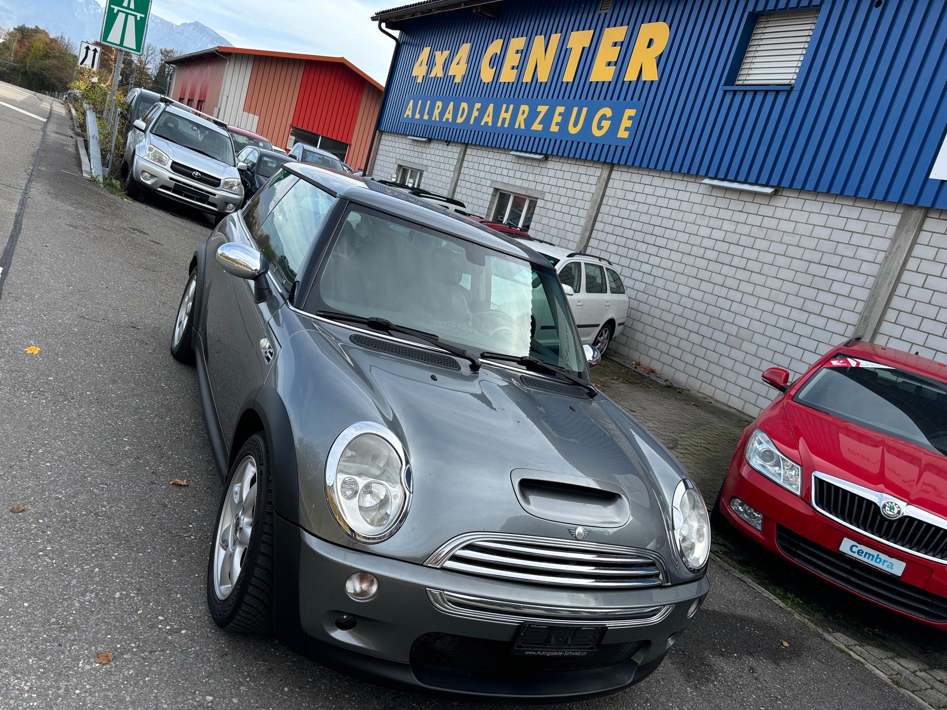MINI Mini Cooper S-image-0