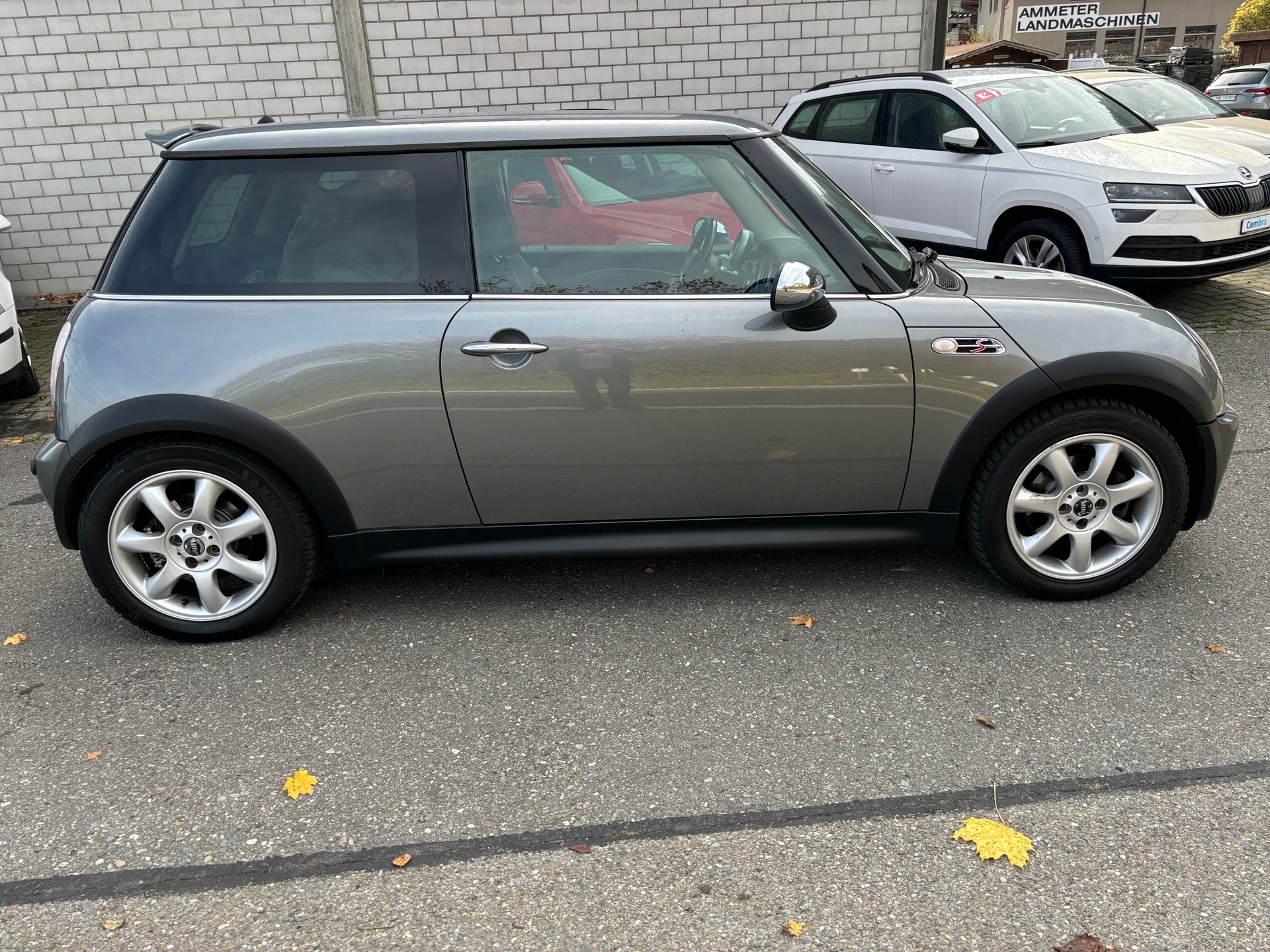 MINI Mini Cooper S-image-4