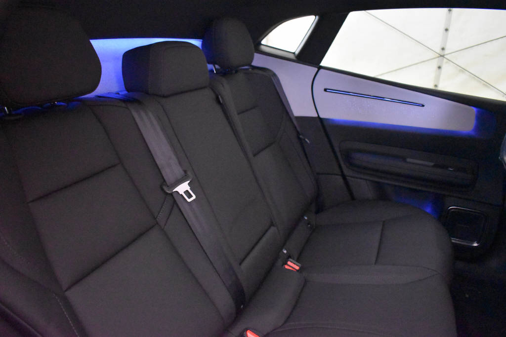 POLESTAR 4 Long Range Performance Dual Motor-image-14