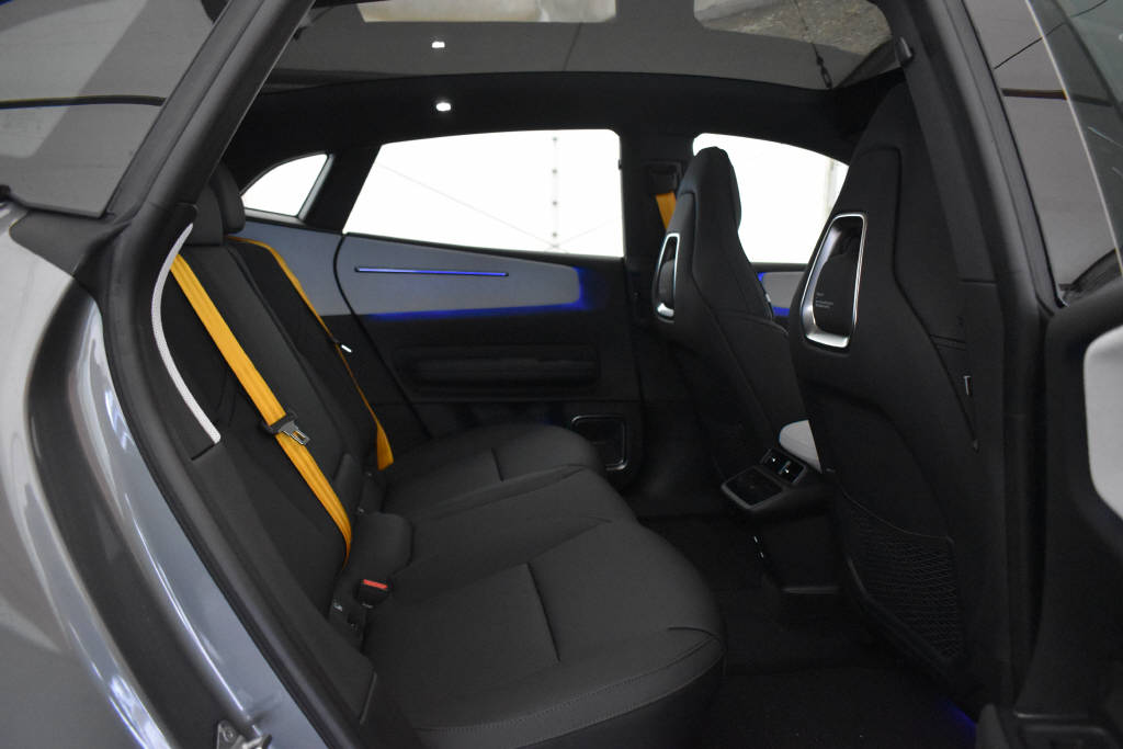 POLESTAR 4 Long Range Performance Dual Motor-image-7