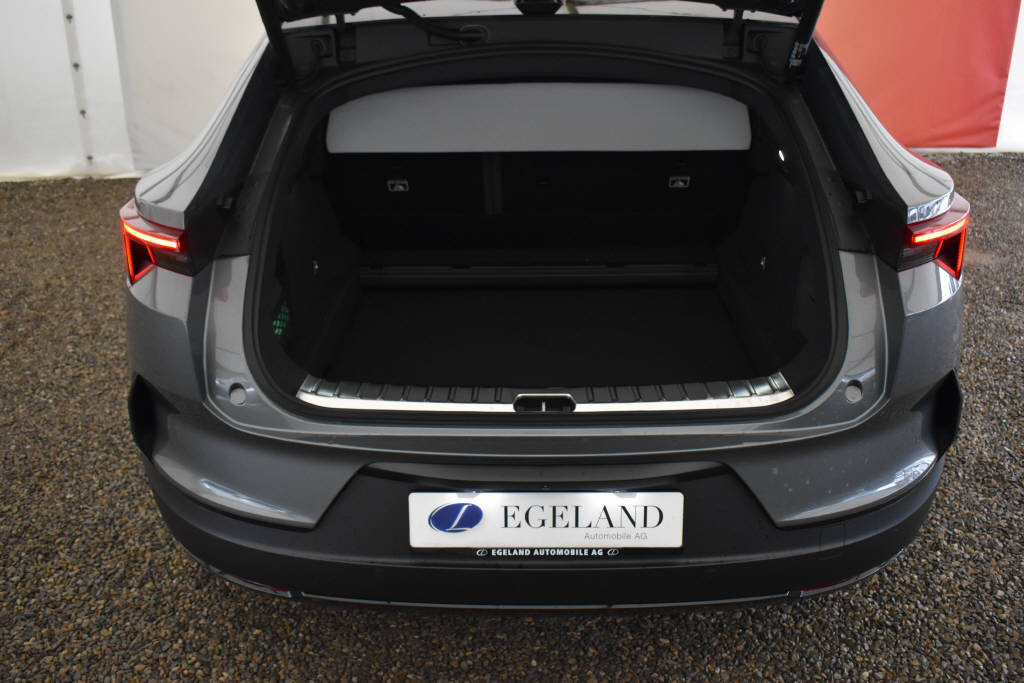 POLESTAR 4 Long Range Performance Dual Motor-image-6