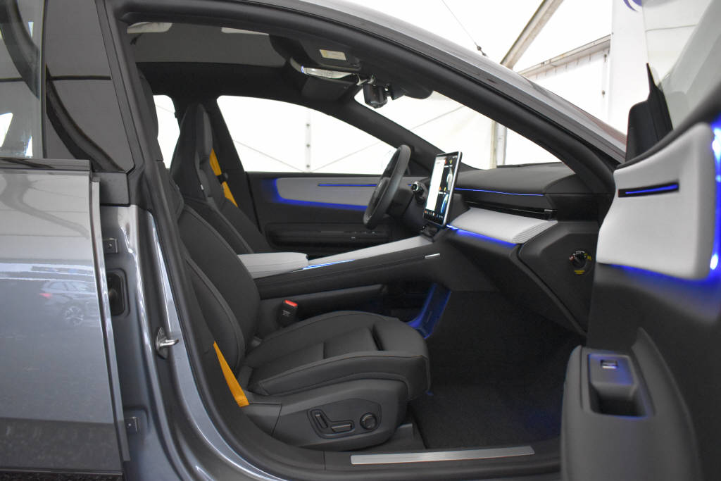 POLESTAR 4 Long Range Performance Dual Motor-image-8