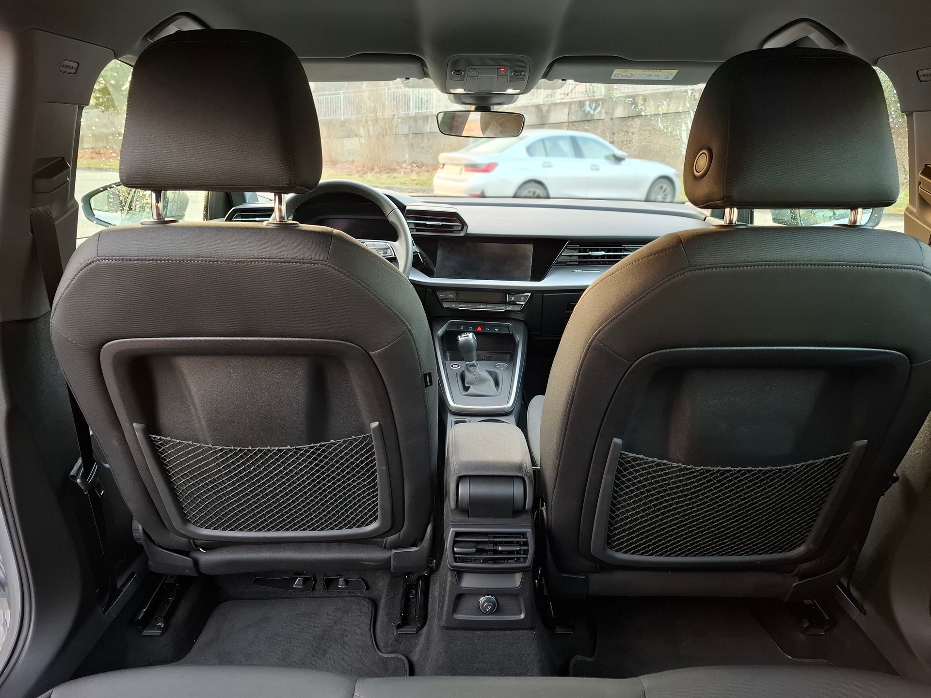 AUDI A3 Sportback 35 TFSI Attraction-image-15