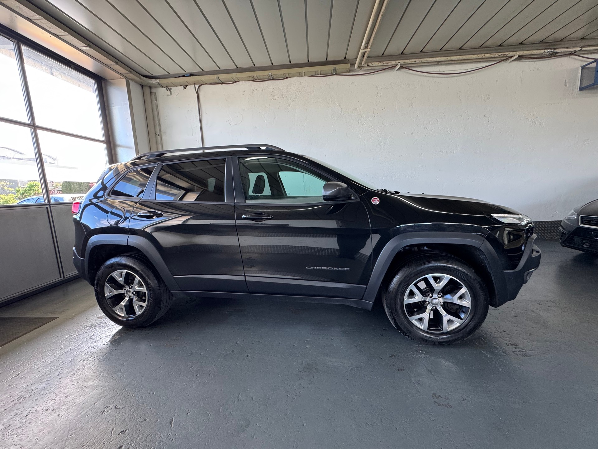 JEEP Cherokee 3.2 Trailhawk AWD 9ATX-image-8