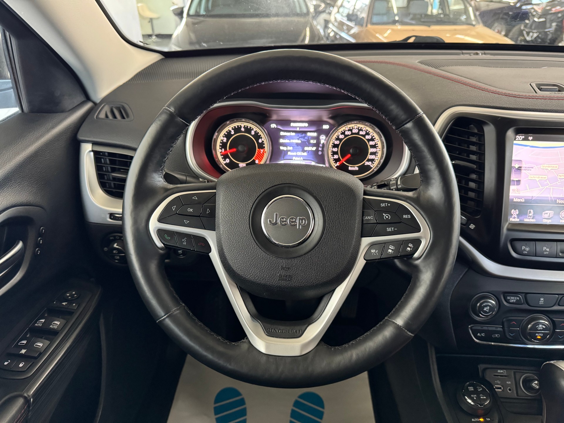 JEEP Cherokee 3.2 Trailhawk AWD 9ATX-image-22