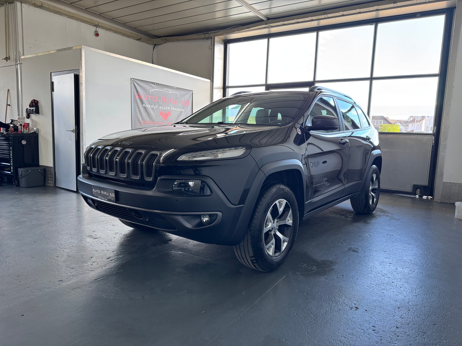 JEEP Cherokee 3.2 Trailhawk AWD 9ATX-image-6