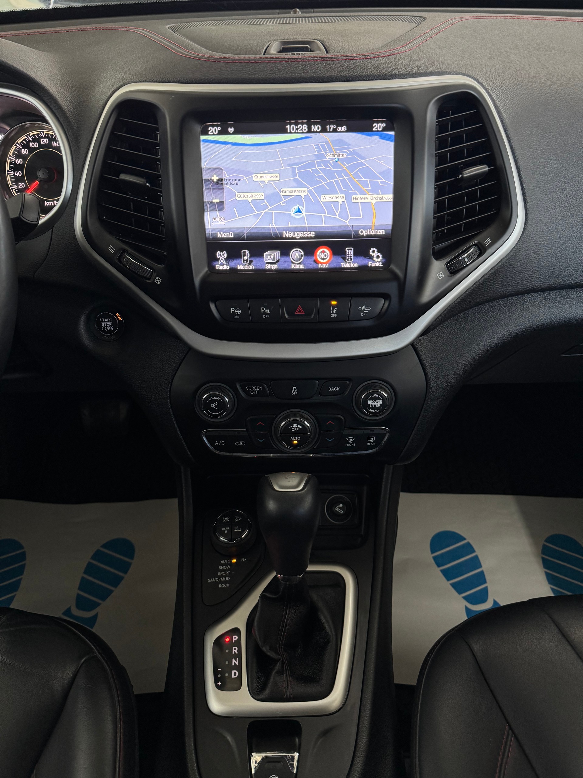 JEEP Cherokee 3.2 Trailhawk AWD 9ATX-image-19