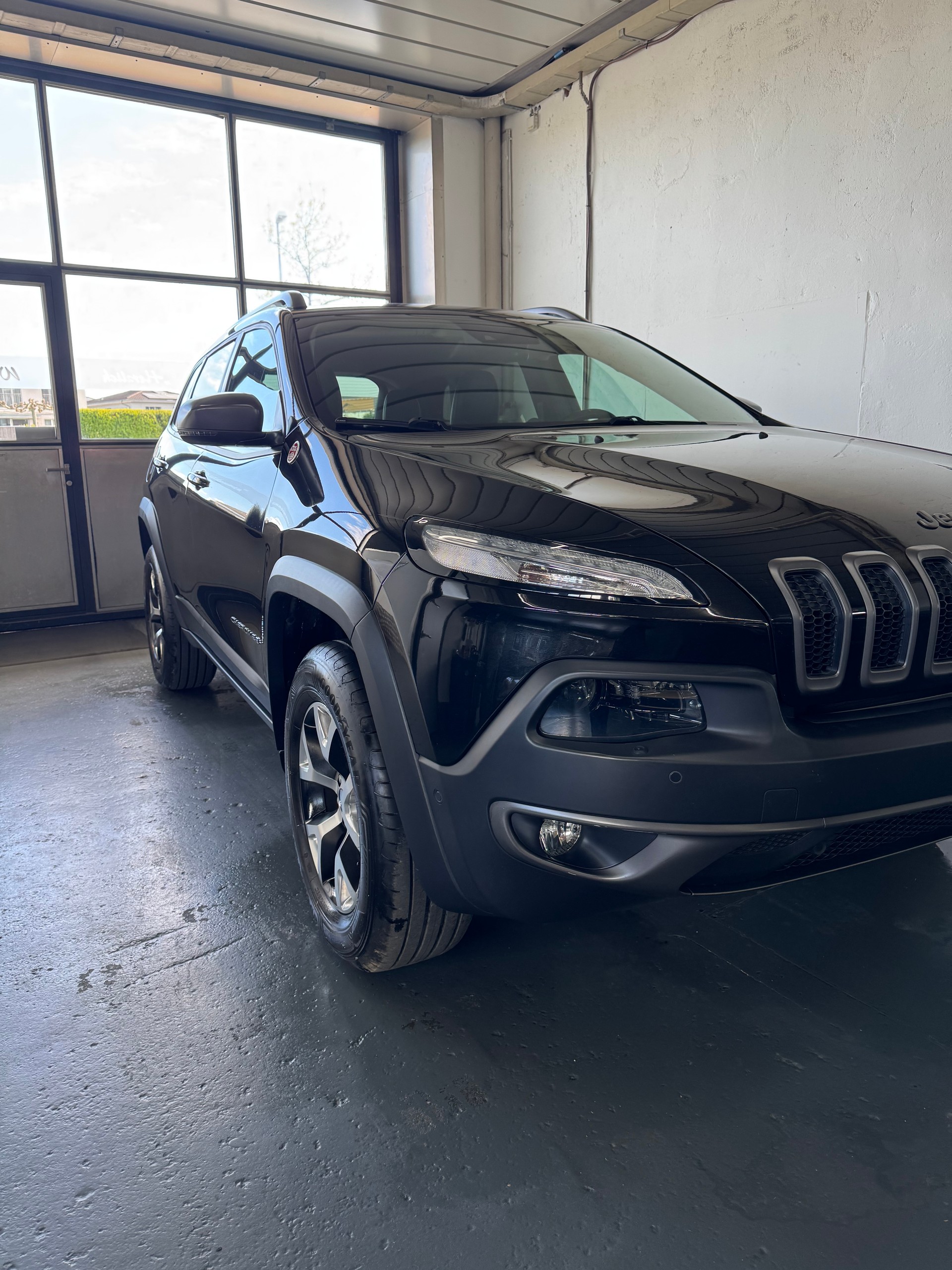 JEEP Cherokee 3.2 Trailhawk AWD 9ATX-image-2