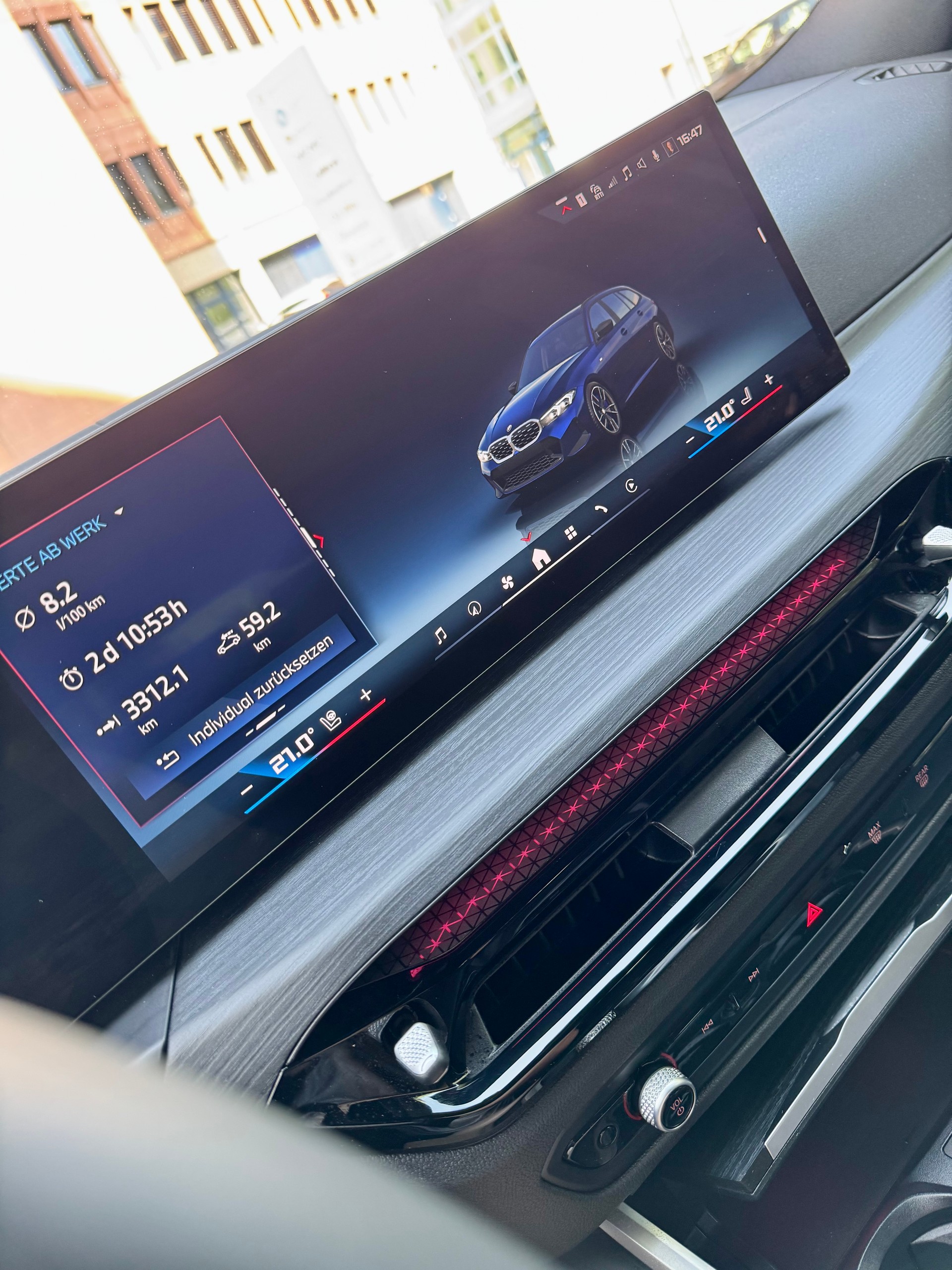 BMW M340i xDrive 48V Touring Steptronic M Sport Pro-image-9