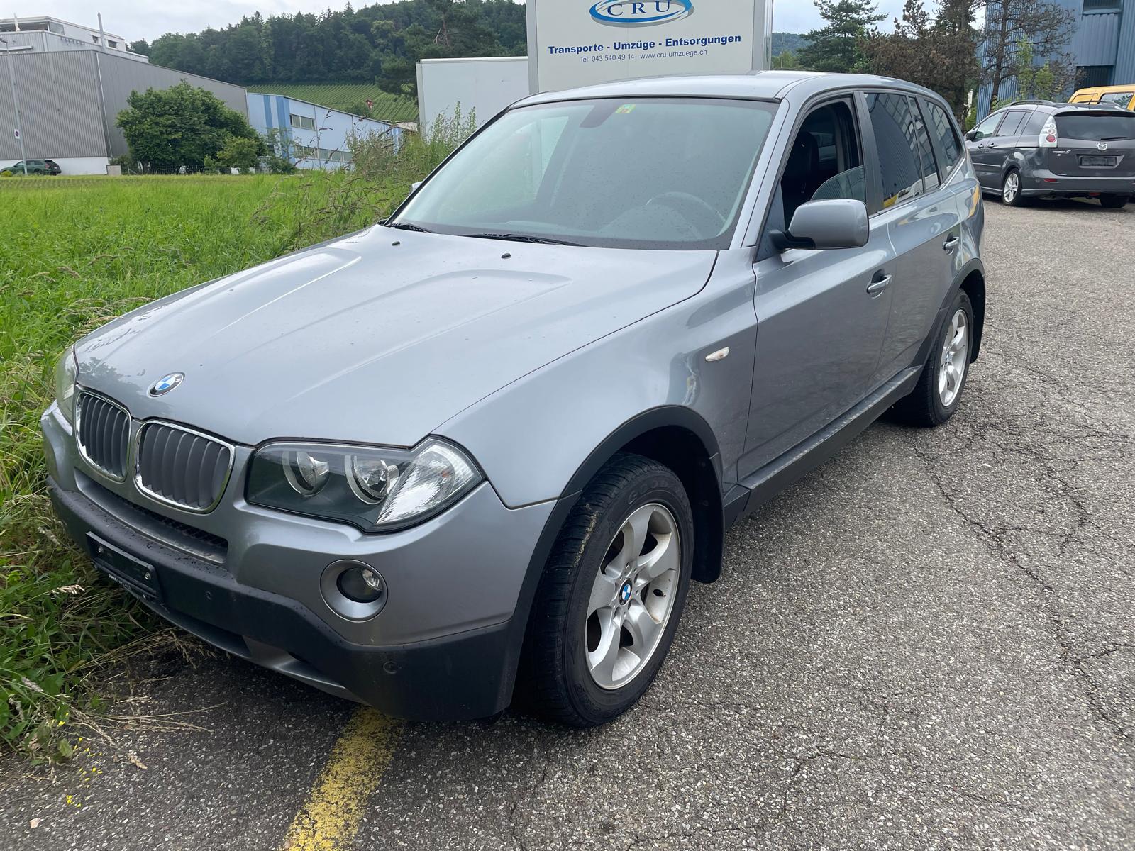 BMW X3 xDrive 25i (2.5si)-image-0