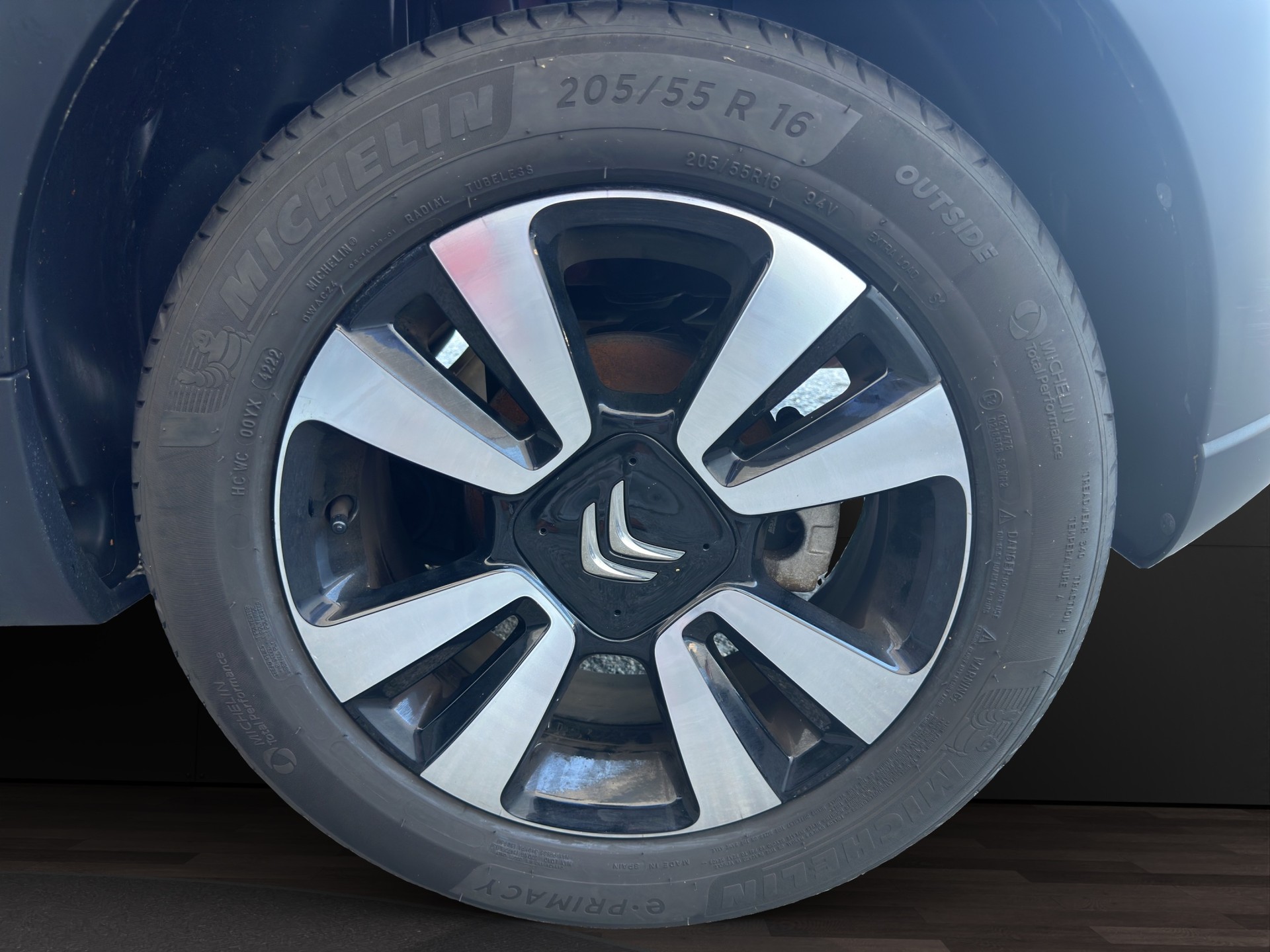 CITROEN C3 1.2i PureTech Shine-image-18