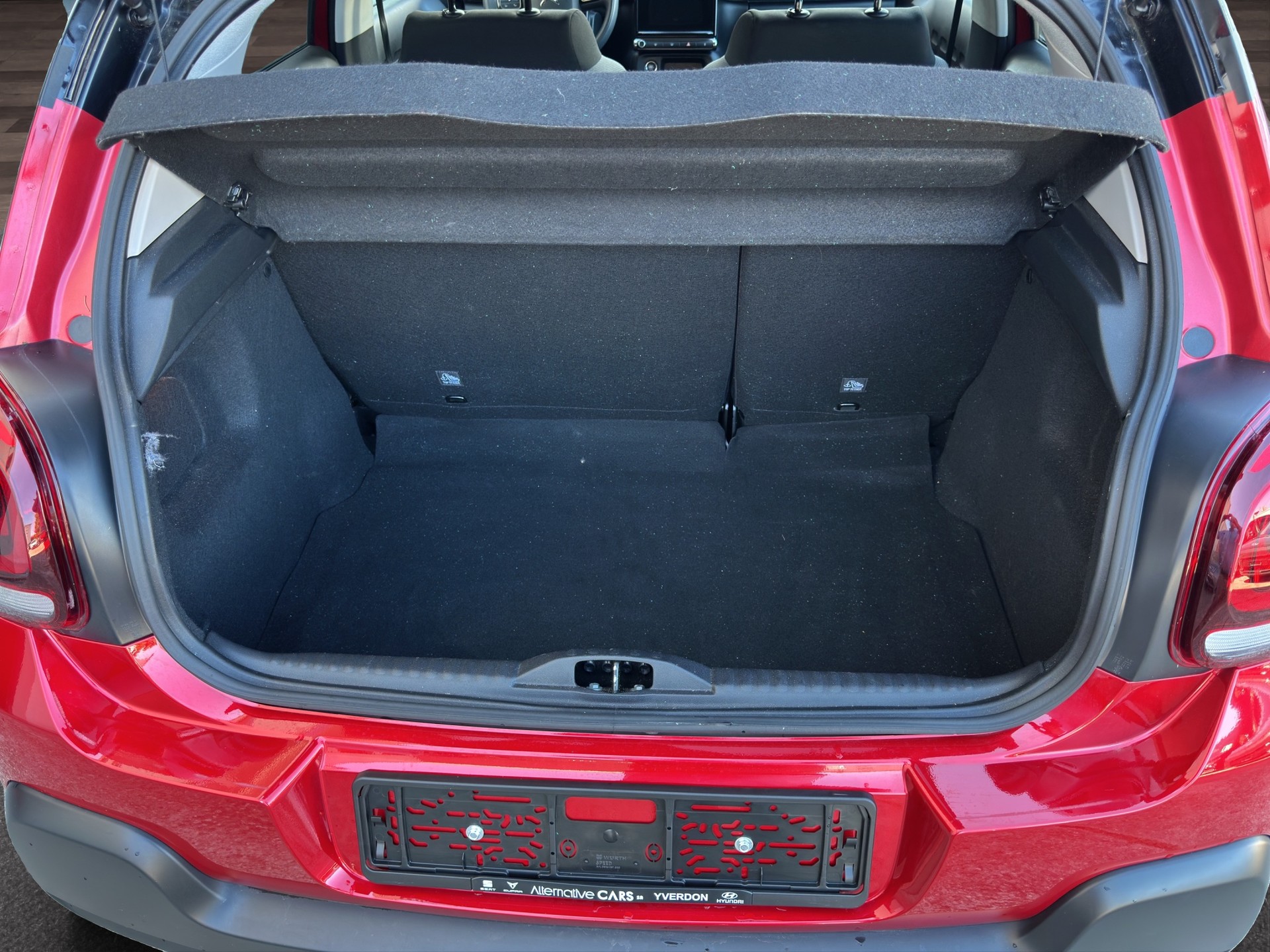 CITROEN C3 1.2i PureTech Shine-image-5