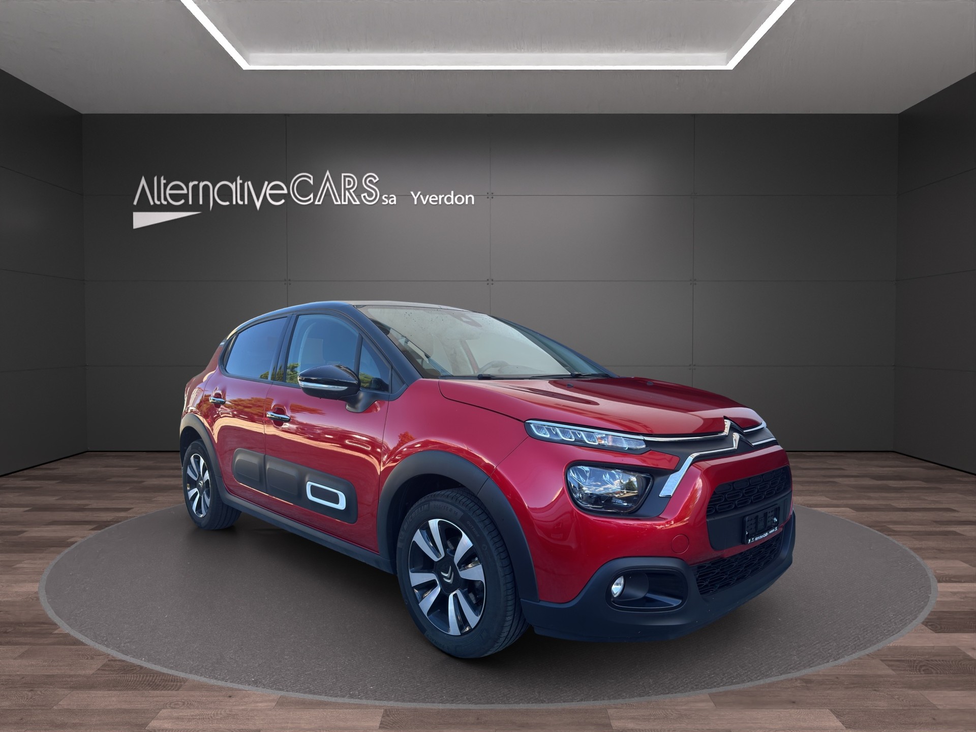 CITROEN C3 1.2i PureTech Shine-image-11