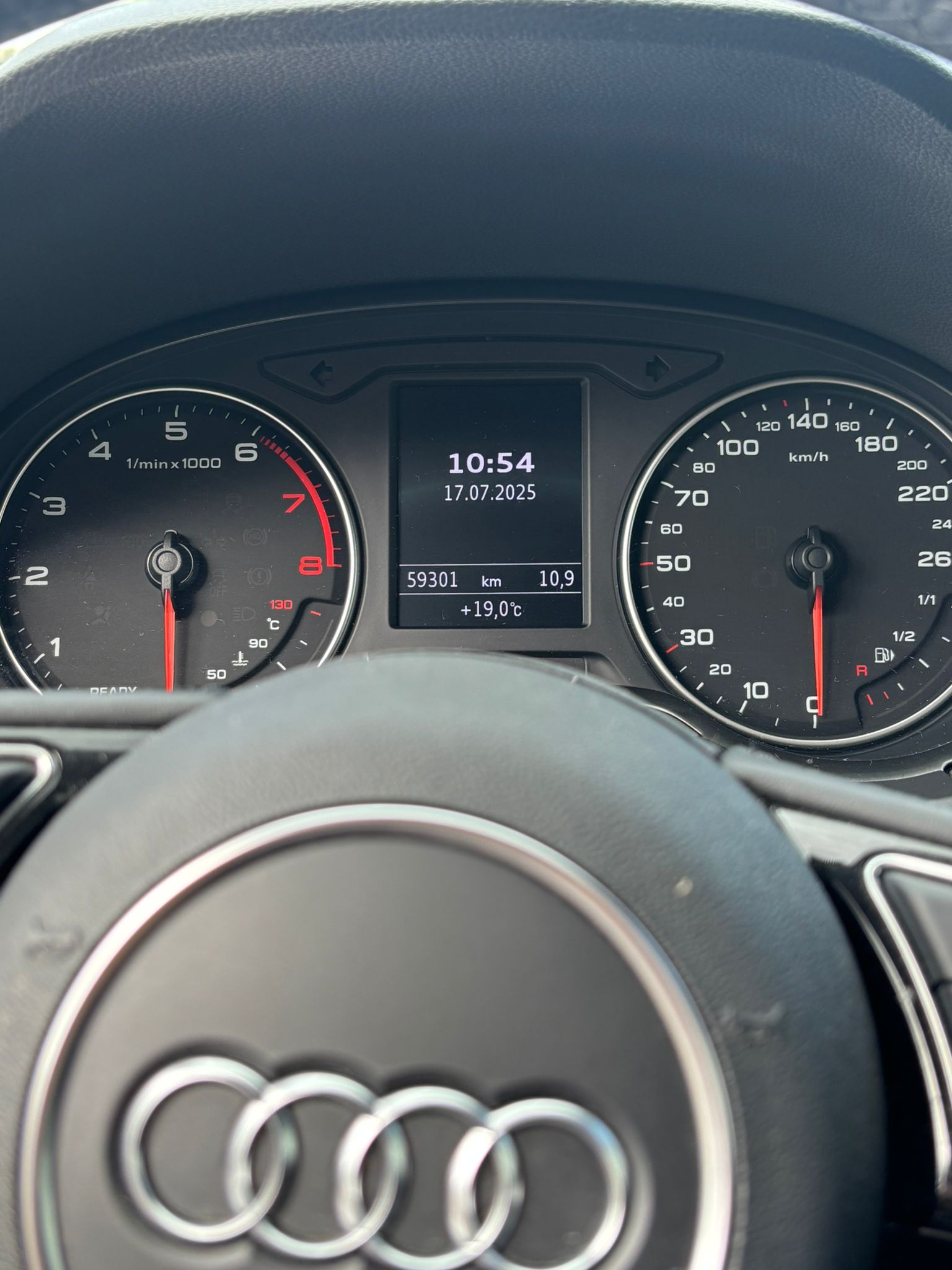 AUDI Q2 35 TFSI S-tronic-image-11