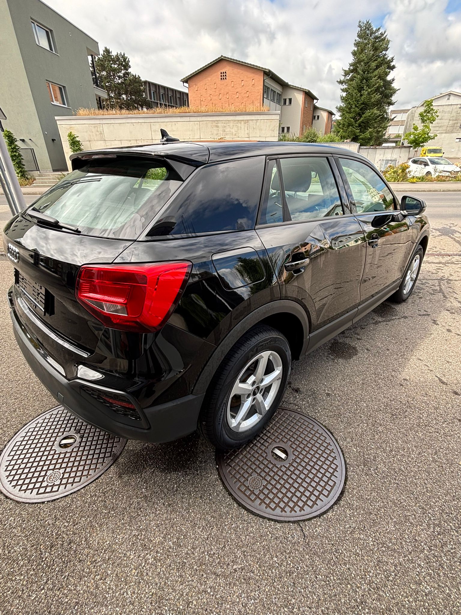 AUDI Q2 35 TFSI S-tronic-image-9