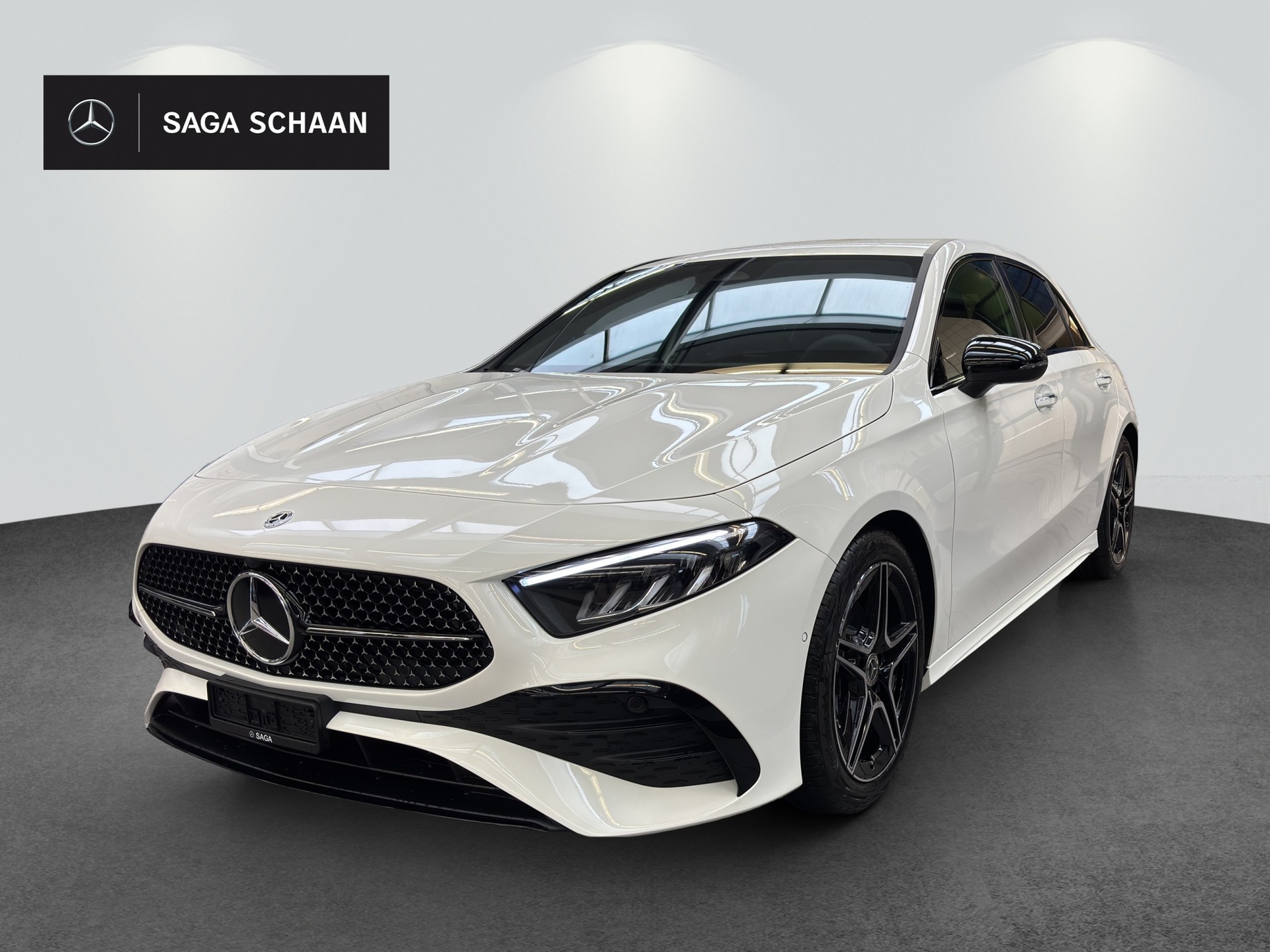 MERCEDES-BENZ A 200 Night Star 7G-DCT-image-0
