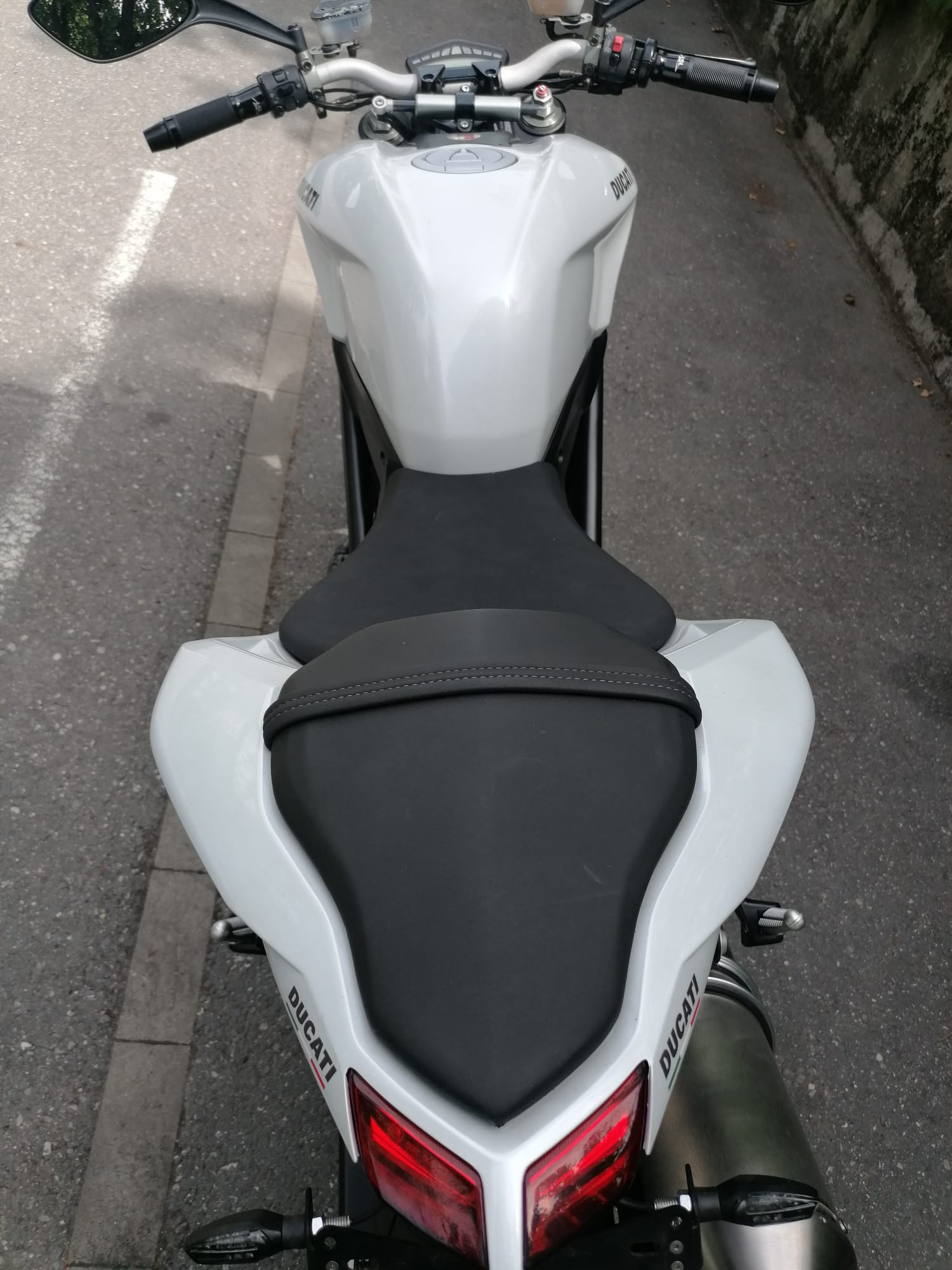 DUCATI Streetfighter 1099-image-8