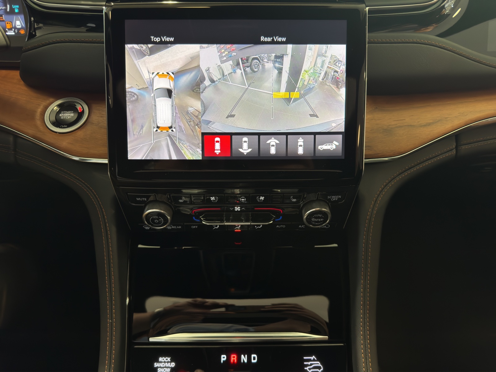 JEEP Grand Cherokee 2.0 Plug-in-Hybrid Summit Reserve 4xe-image-14