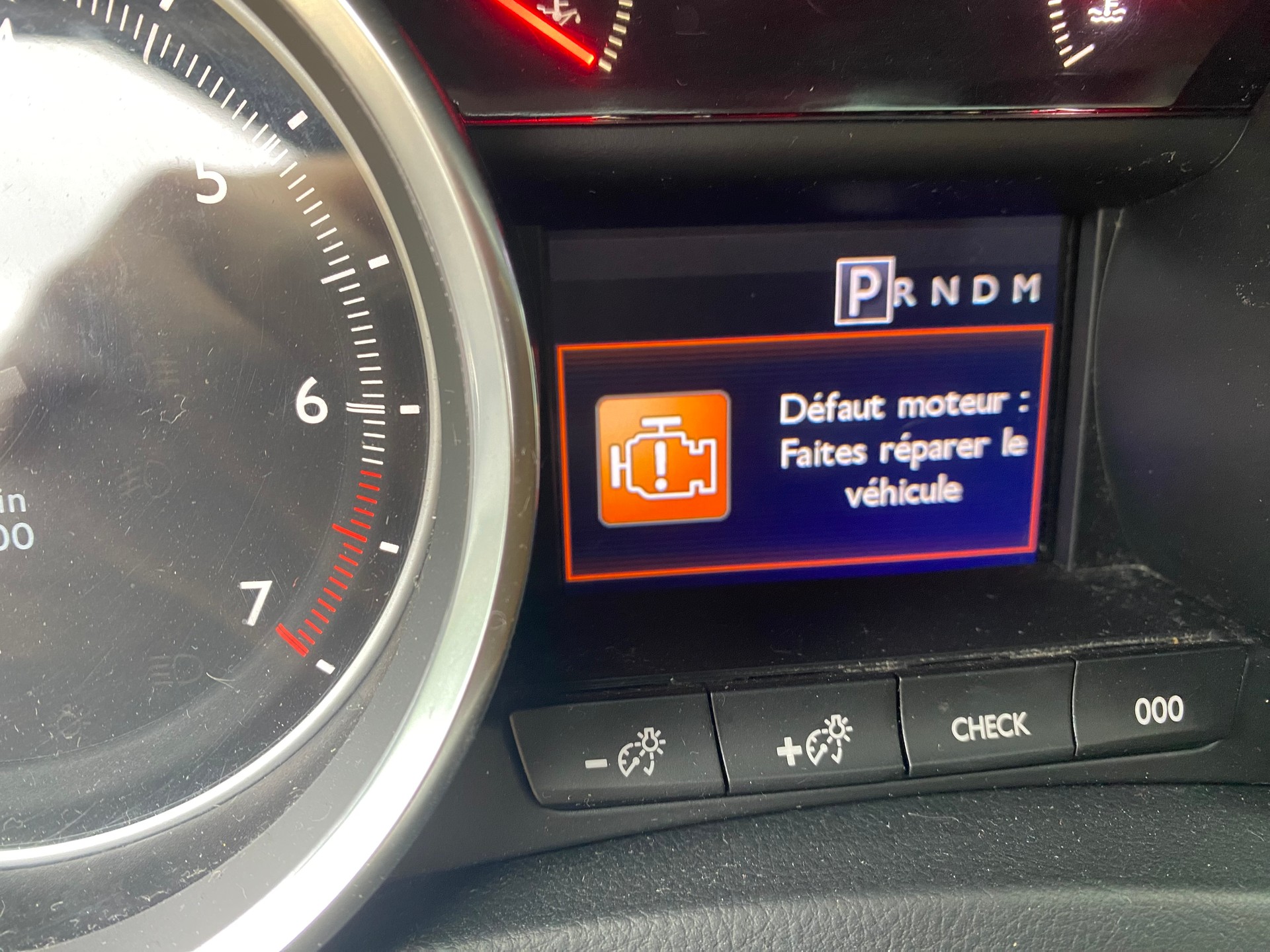 PEUGEOT 508 SW 1.6 16V T Allure Automatic-image-7
