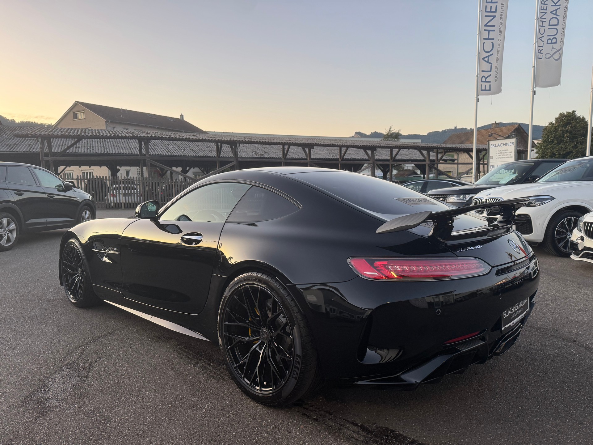 MERCEDES-BENZ AMG GT R Speedshift DCT-image-2
