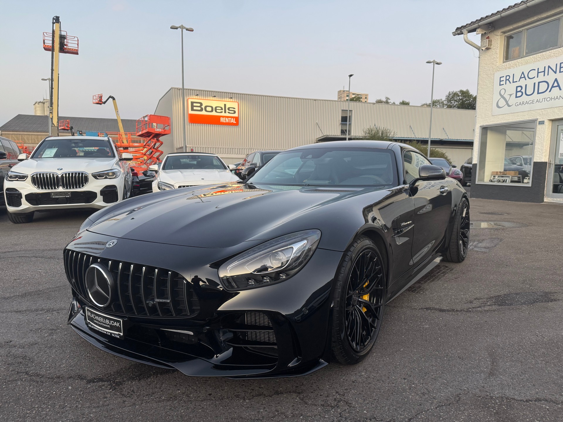 MERCEDES-BENZ AMG GT R Speedshift DCT-image-1
