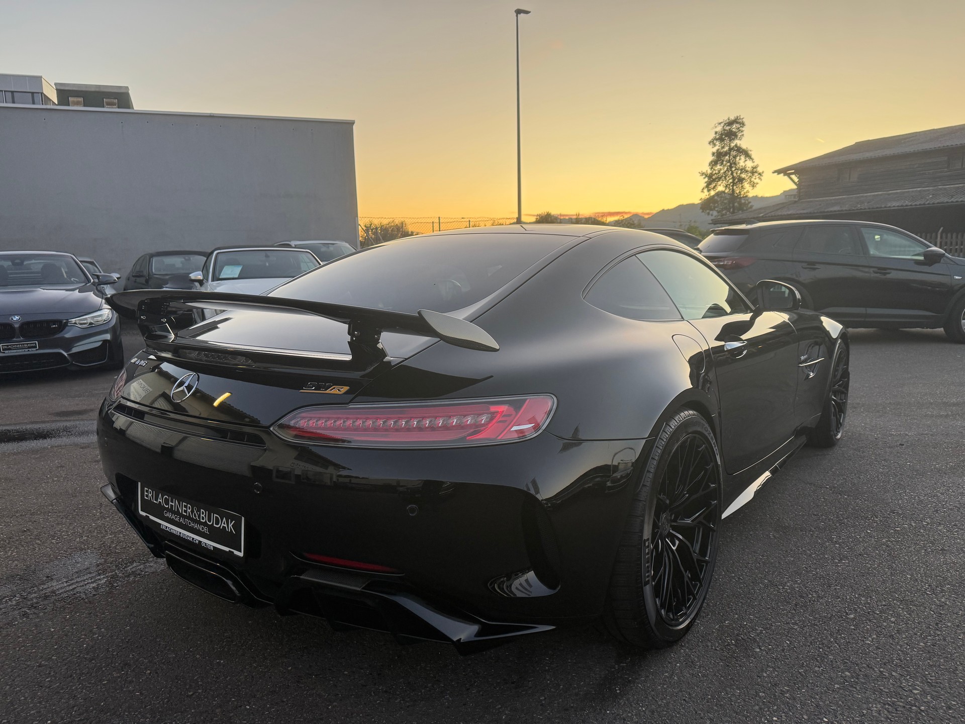 MERCEDES-BENZ AMG GT R Speedshift DCT-image-3