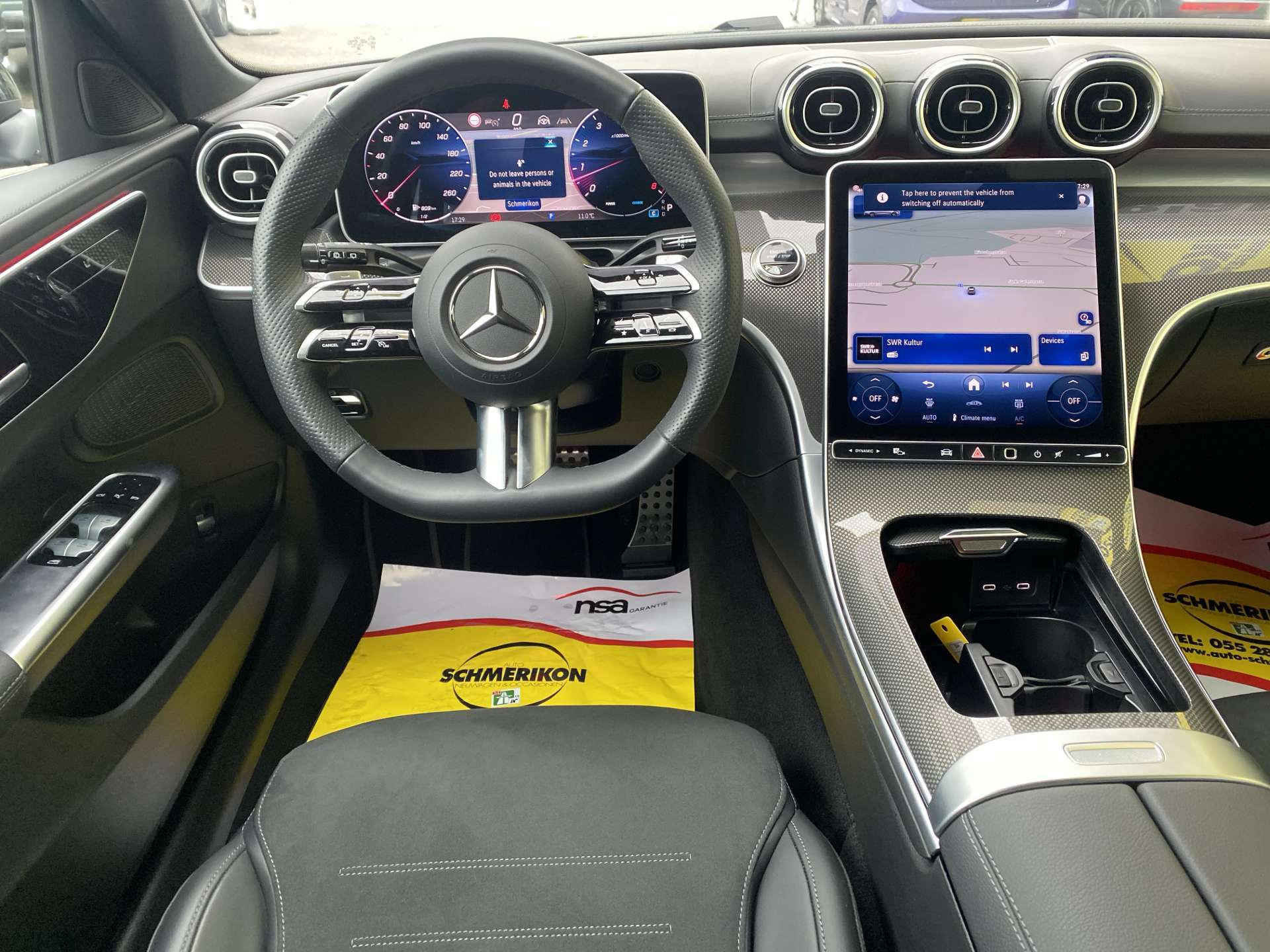 MERCEDES-BENZ C 300 T AMG-Line 259PS Automat-image-12