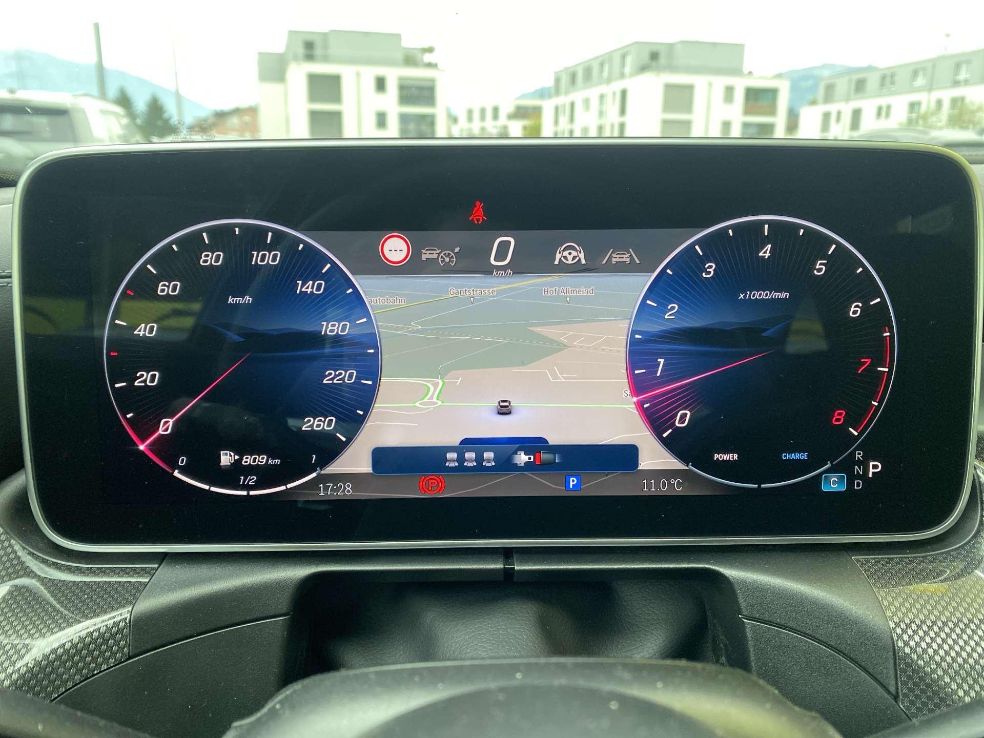 MERCEDES-BENZ C 300 T AMG-Line 259PS Automat-image-11
