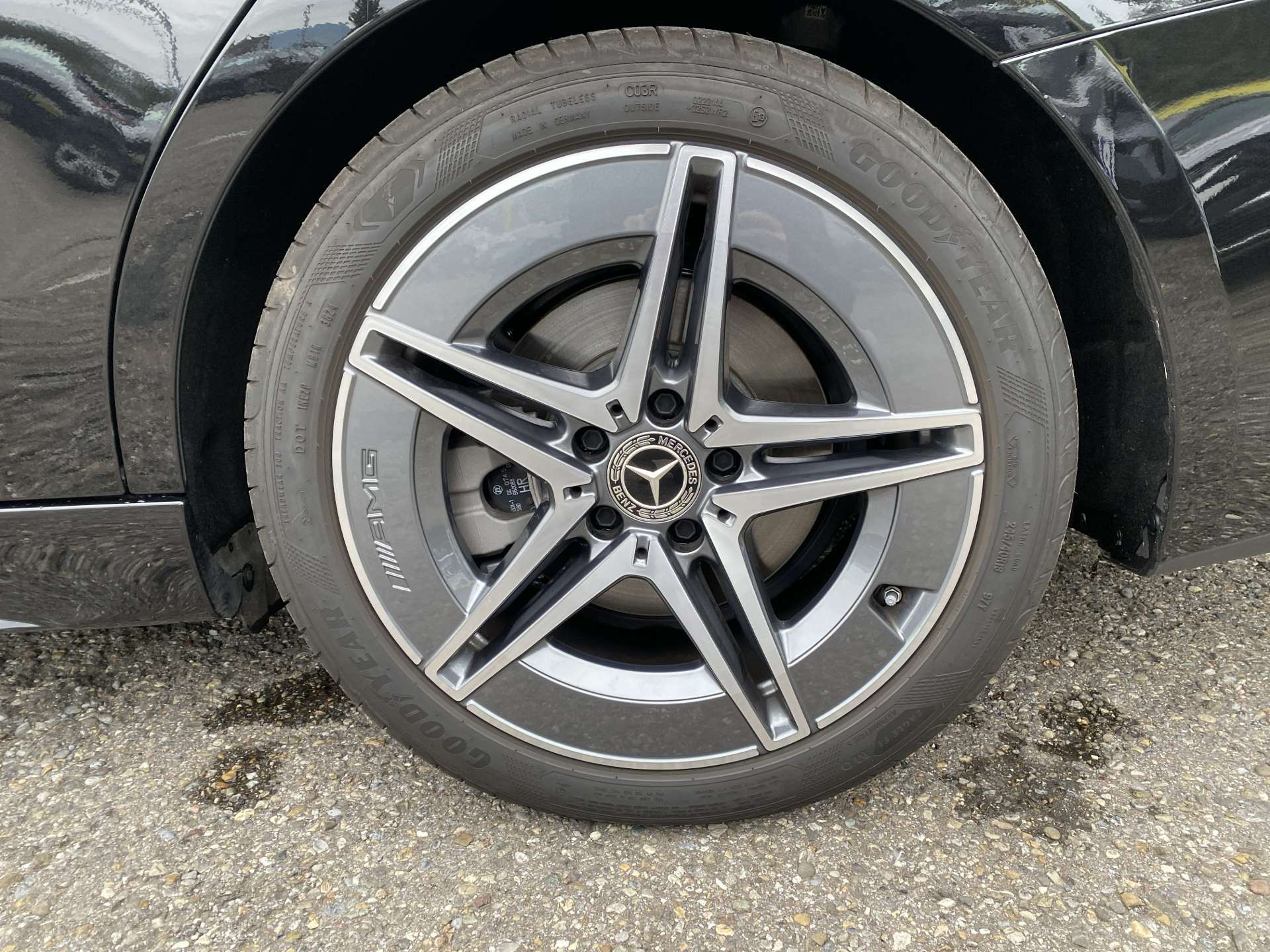 MERCEDES-BENZ C 300 T AMG-Line 259PS Automat-image-9