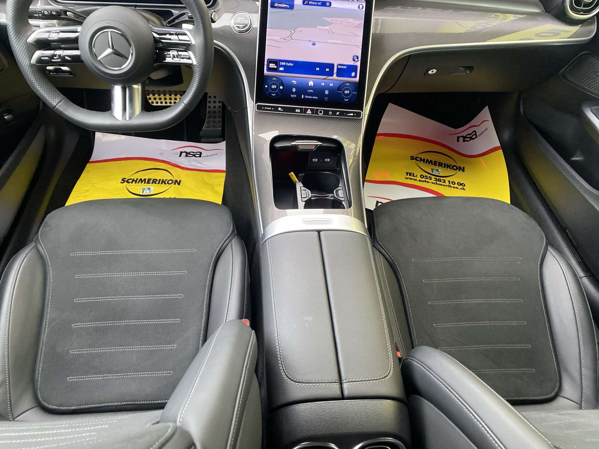 MERCEDES-BENZ C 300 T AMG-Line 259PS Automat-image-13
