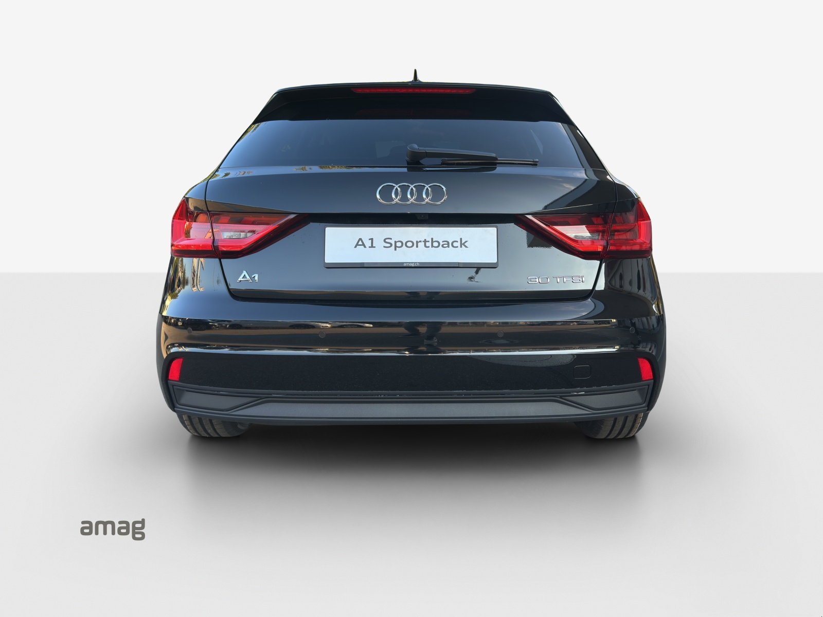 AUDI A1 Sportback 30 TFSI Attraction S-tronic-image-3