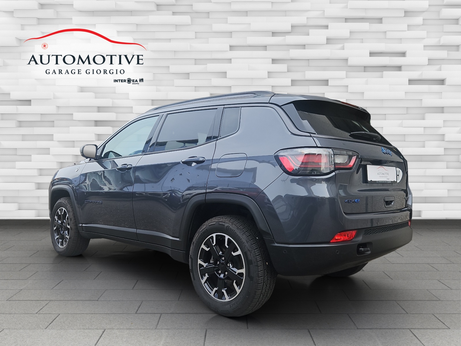 JEEP Compass 1.3 T PHEV Trailhawk AWD-image-3
