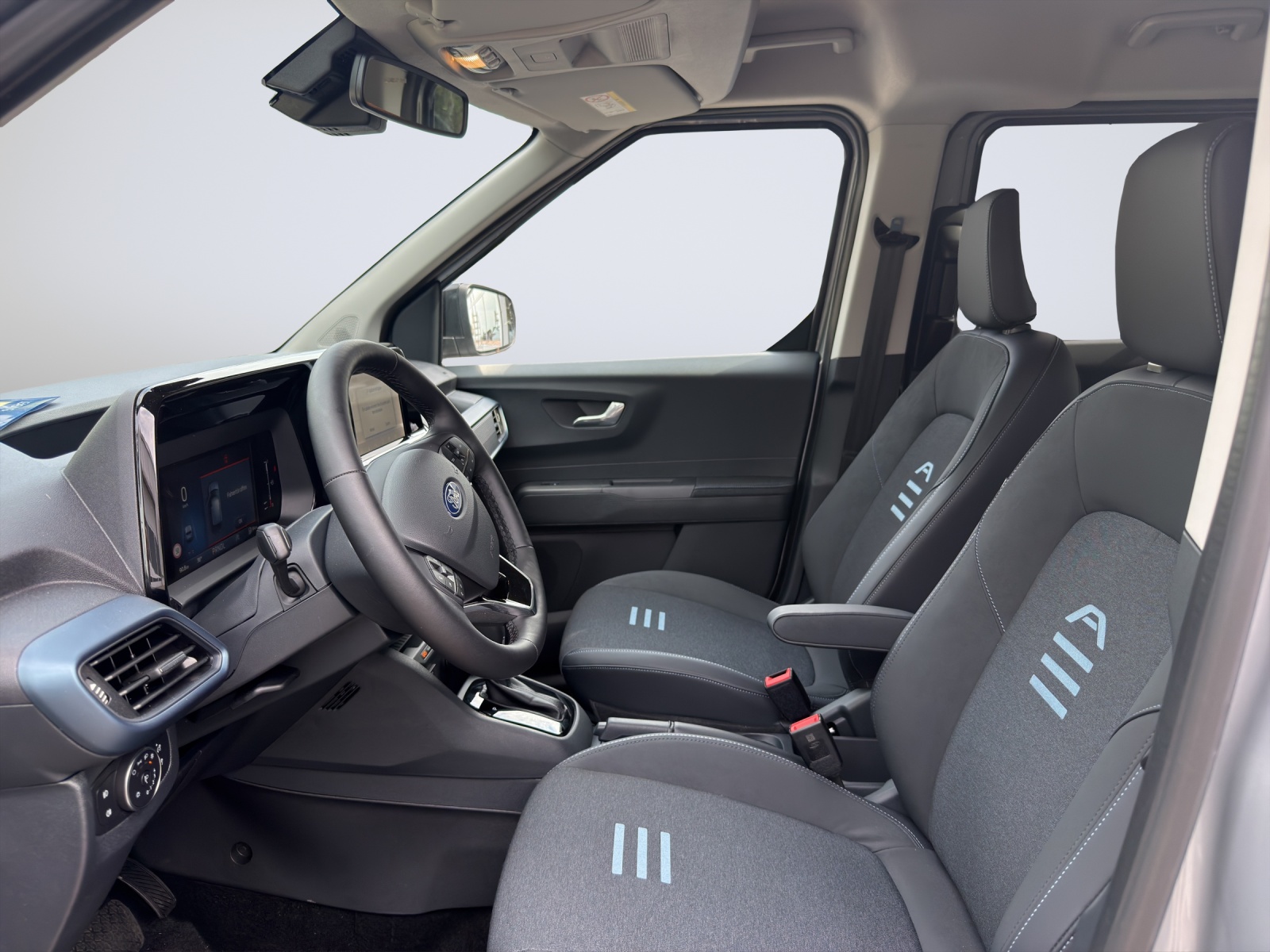 FORD Tourneo Courier 1.0 EcoBoost Active-image-8
